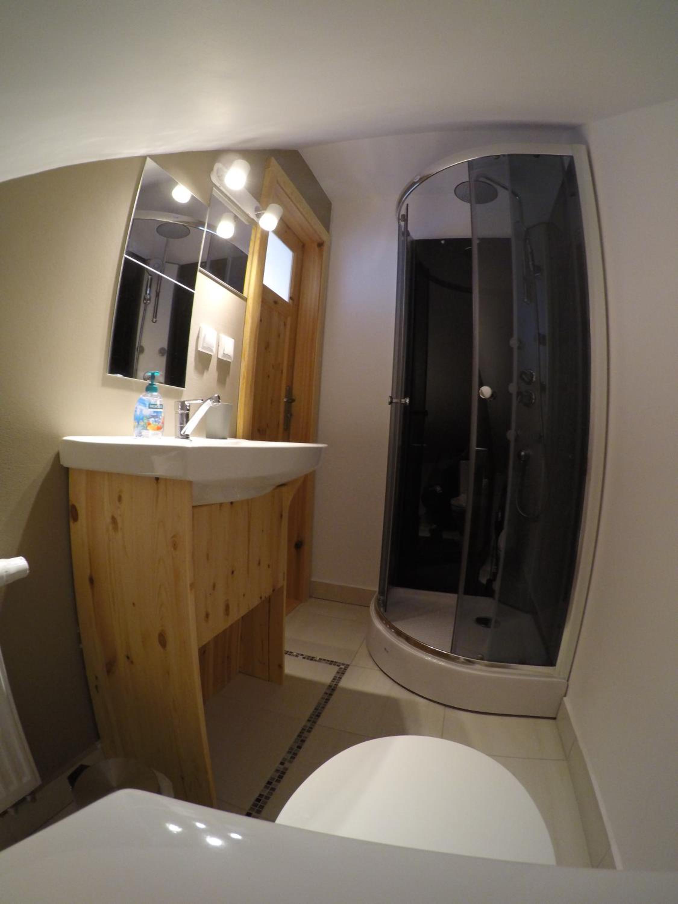 Photo 31