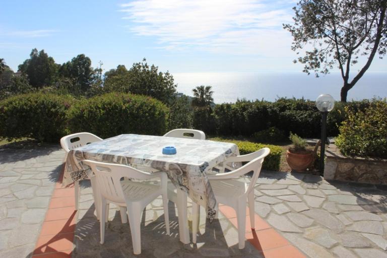 Appartamenti Claudia Capoliveri view 3