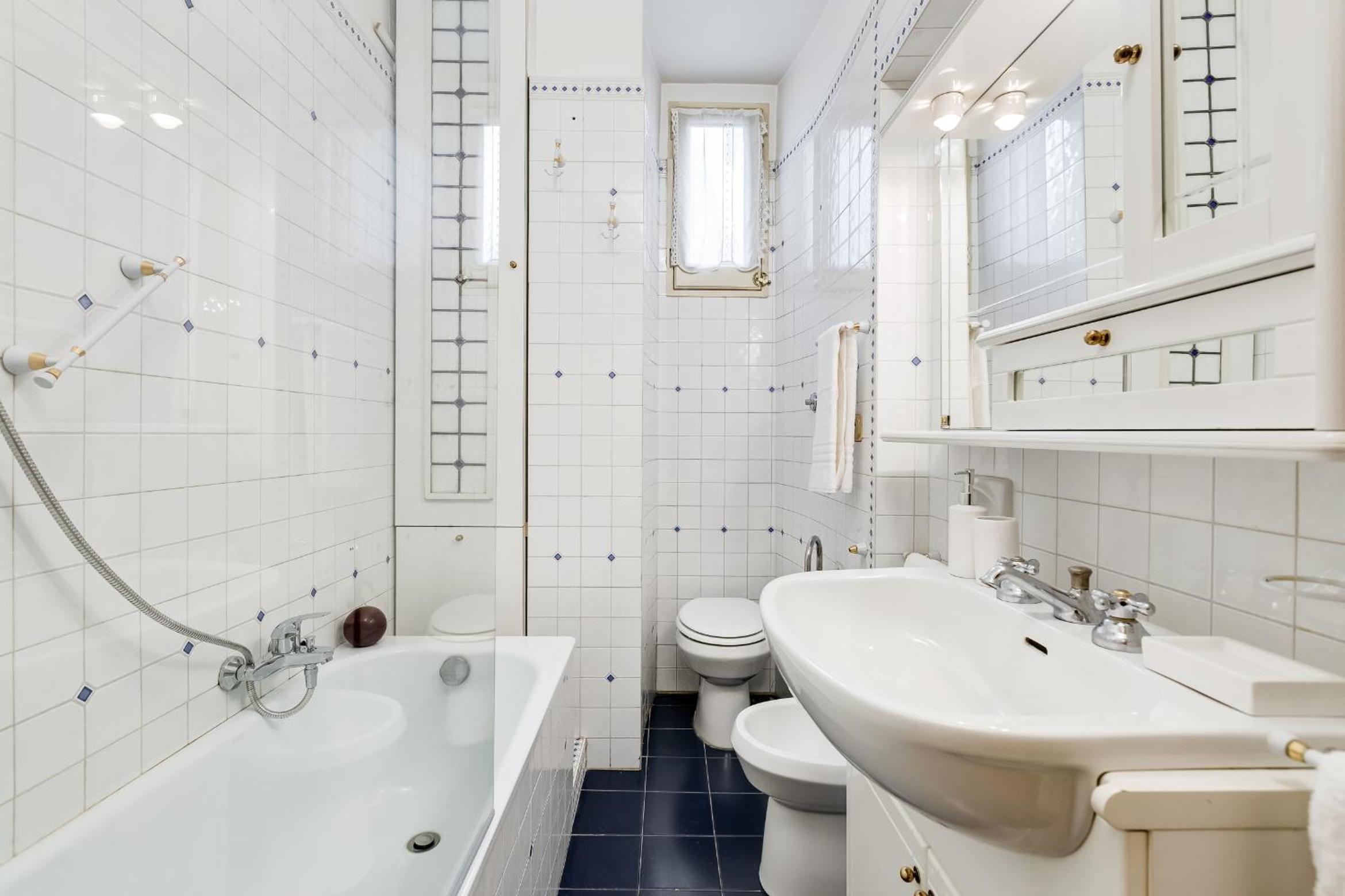 Elegant Apartment Rome