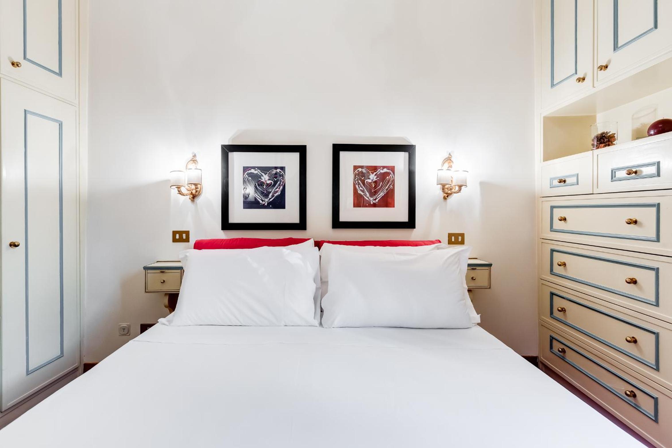 Elegant Apartment Rome