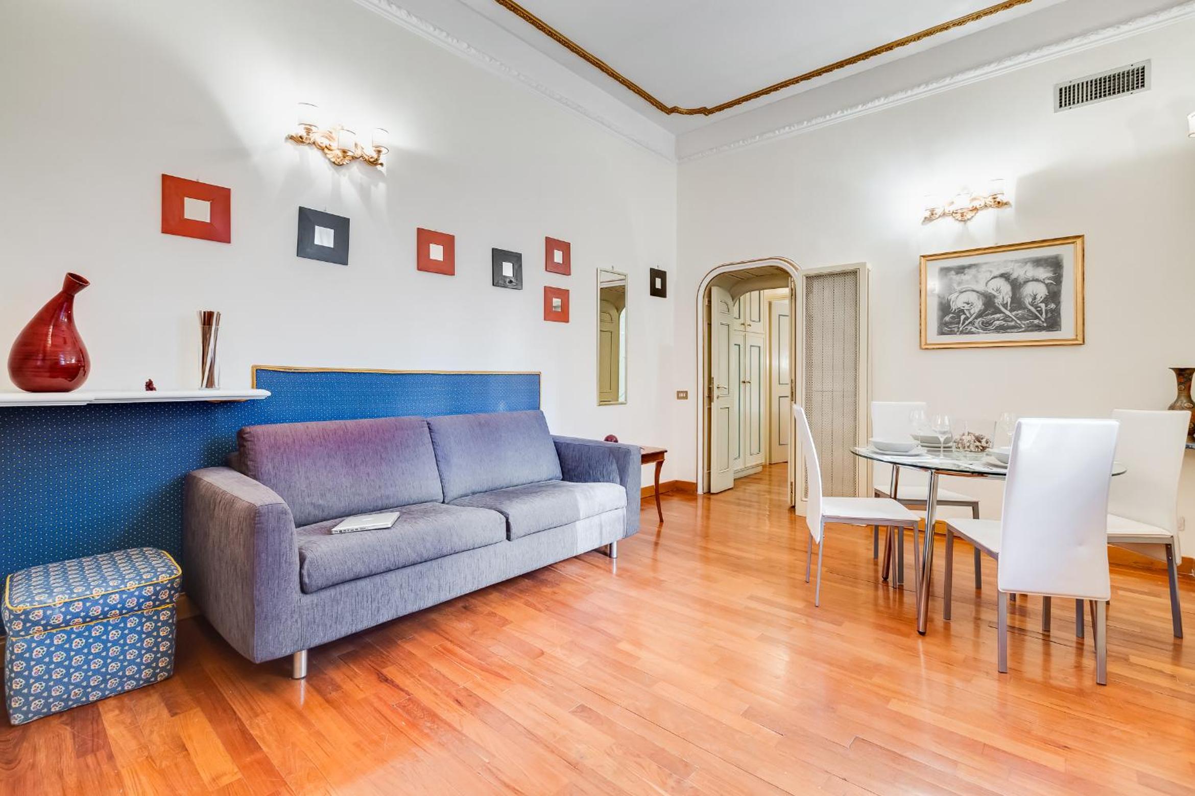 Elegant Apartment Rome