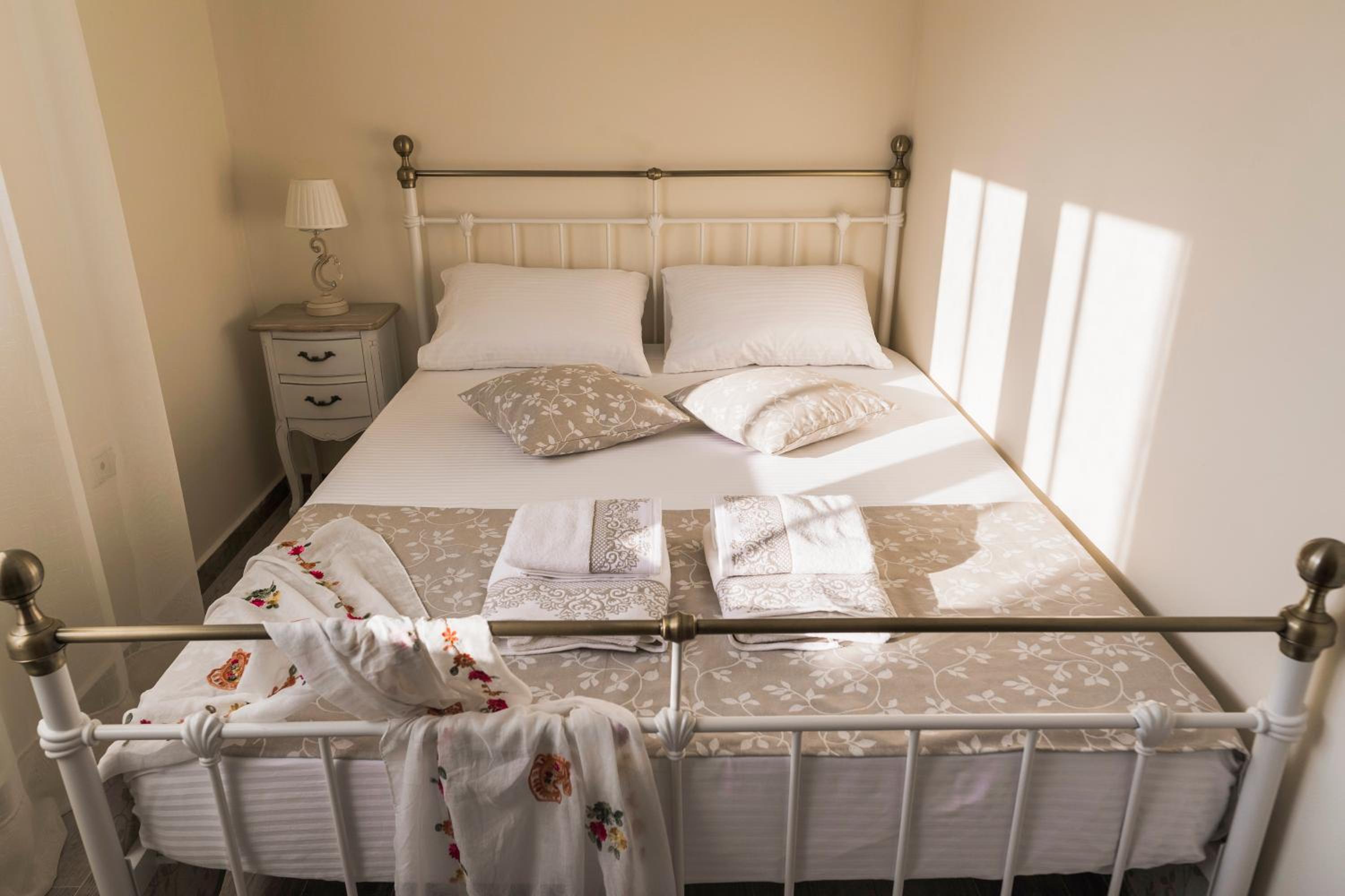 Lindos Vacations - Lindos Luxury Retro Villas - Property Image 28