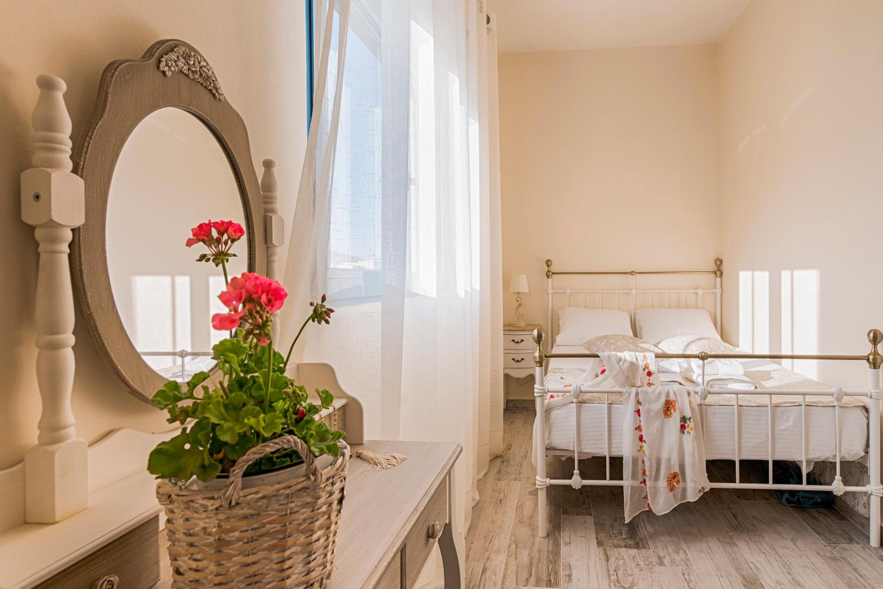 Lindos Vacations - Lindos Luxury Retro Villas - Property Image 18