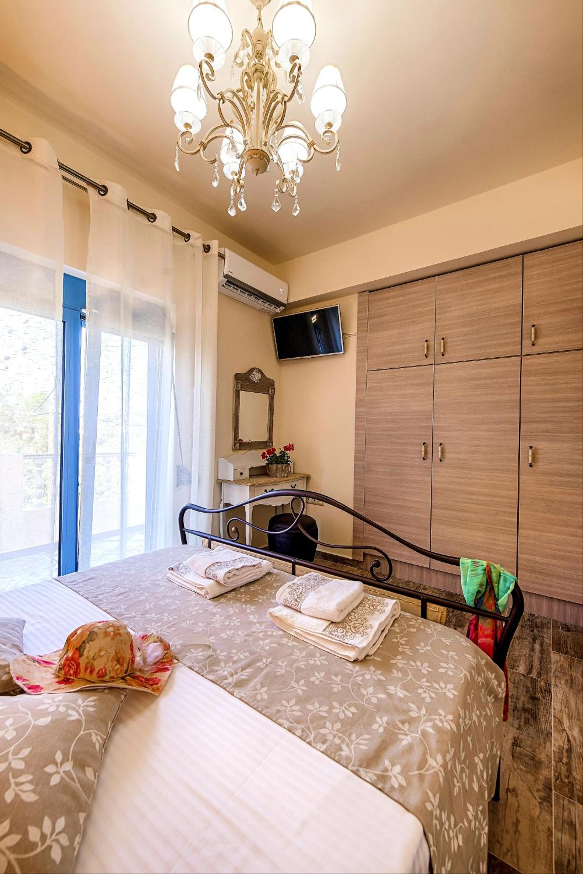 Lindos Vacations - Lindos Luxury Retro Villas - Property Image 54