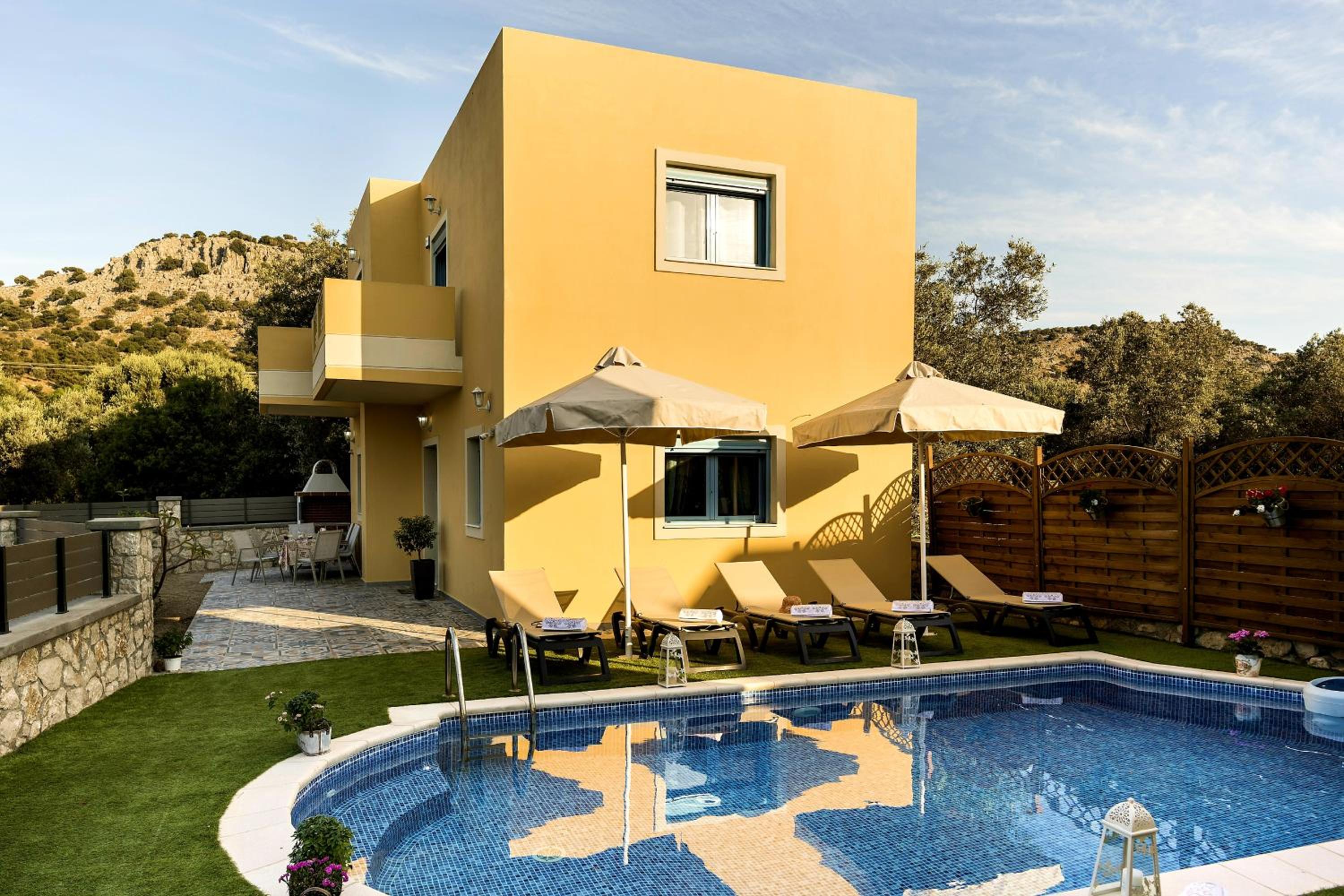 Lindos Vacations - Lindos Luxury Retro Villas - Property Image 31