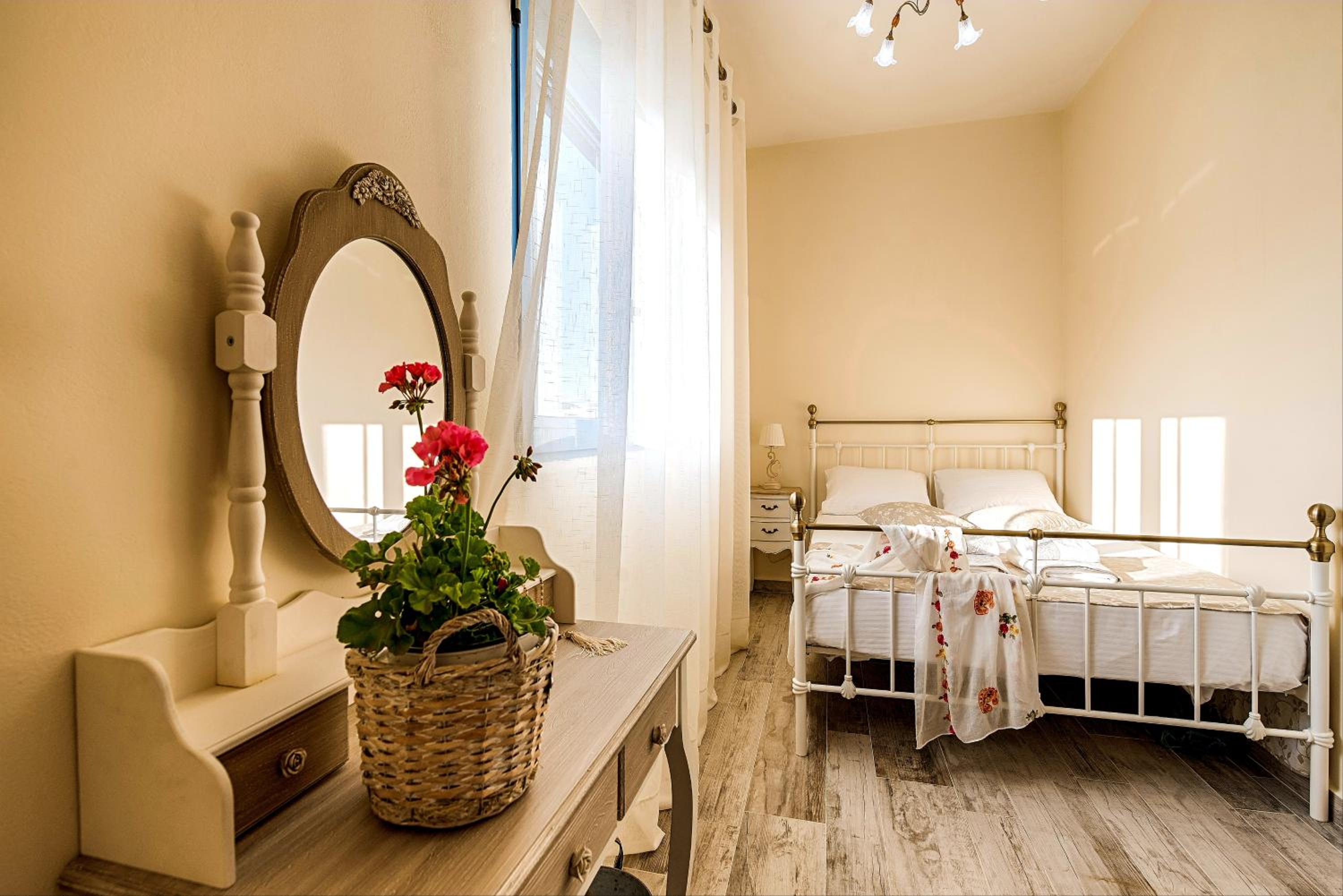 Lindos Vacations - Lindos Luxury Retro Villas - Property Image 9