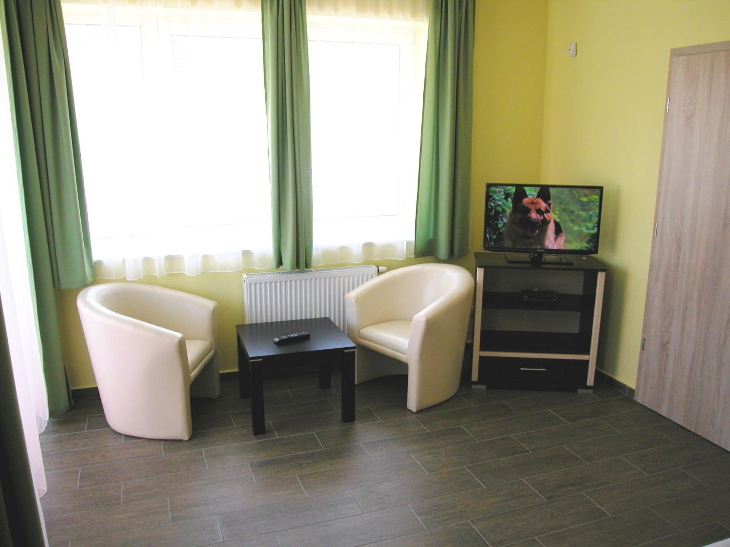 Photo 24