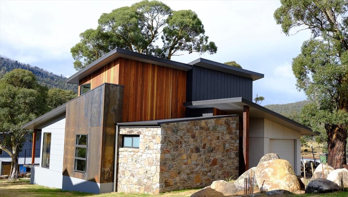 Oaks Lake Crackenback Resort