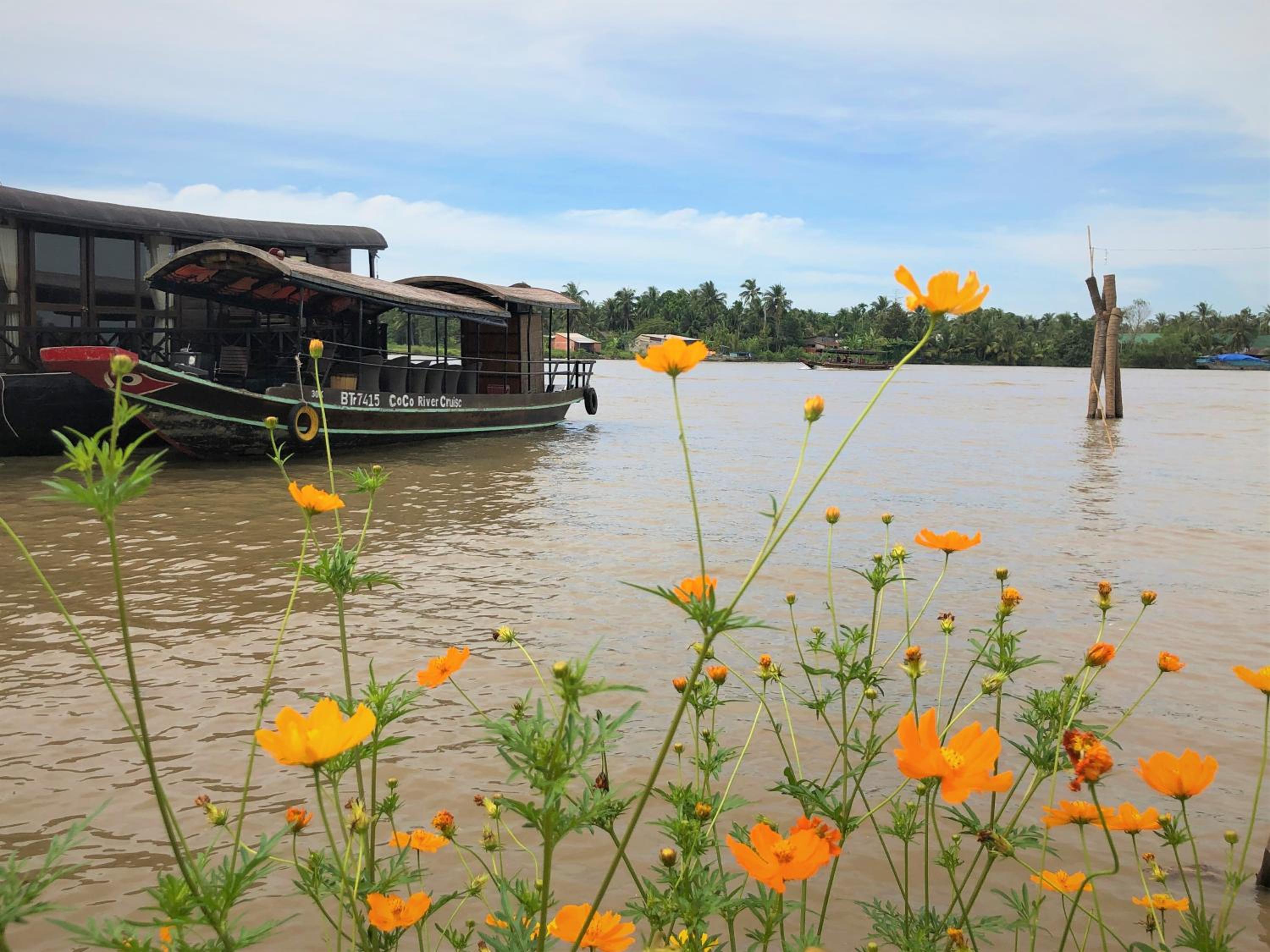 Mango Home Riverside Eco - Resort