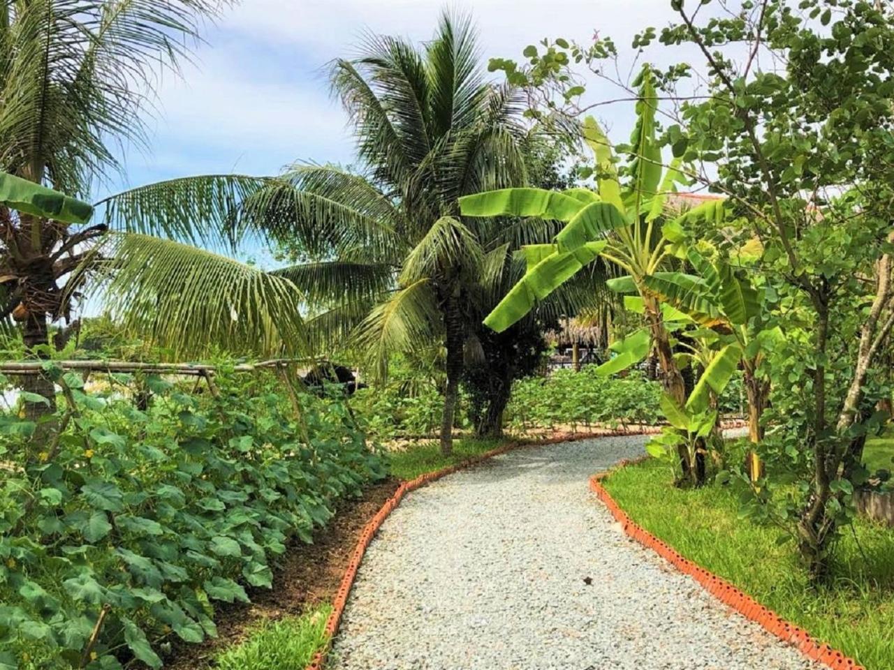Mango Home Riverside Eco - Resort