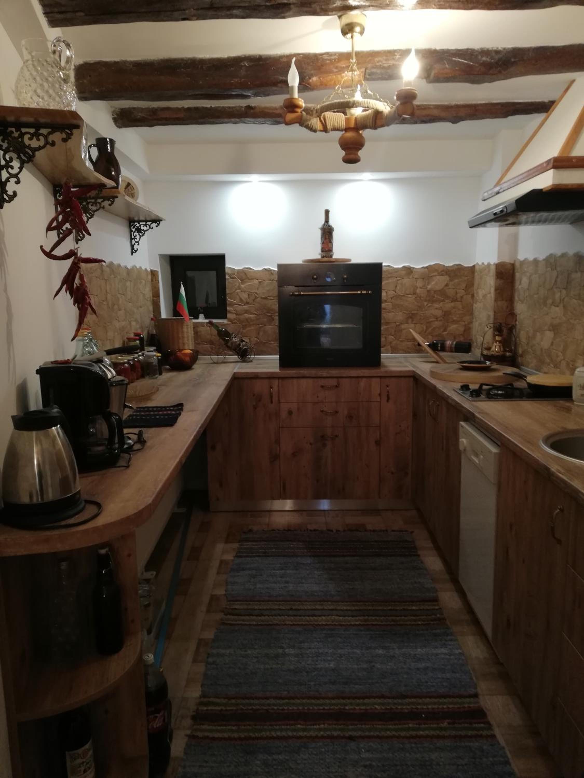 Къща за гости ЧИЧАРИТЕ
