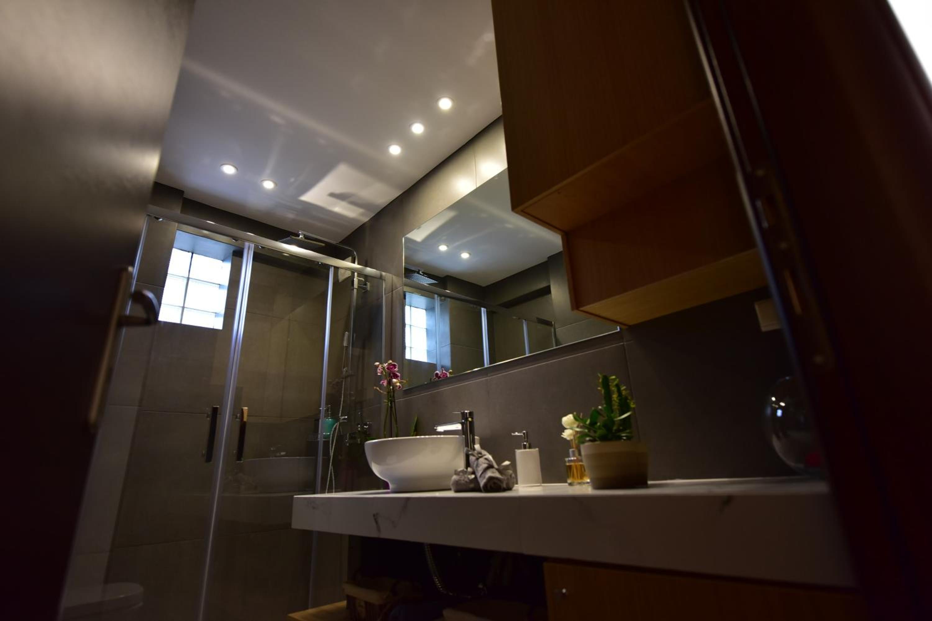 M&D Luxury Suites in central Athens