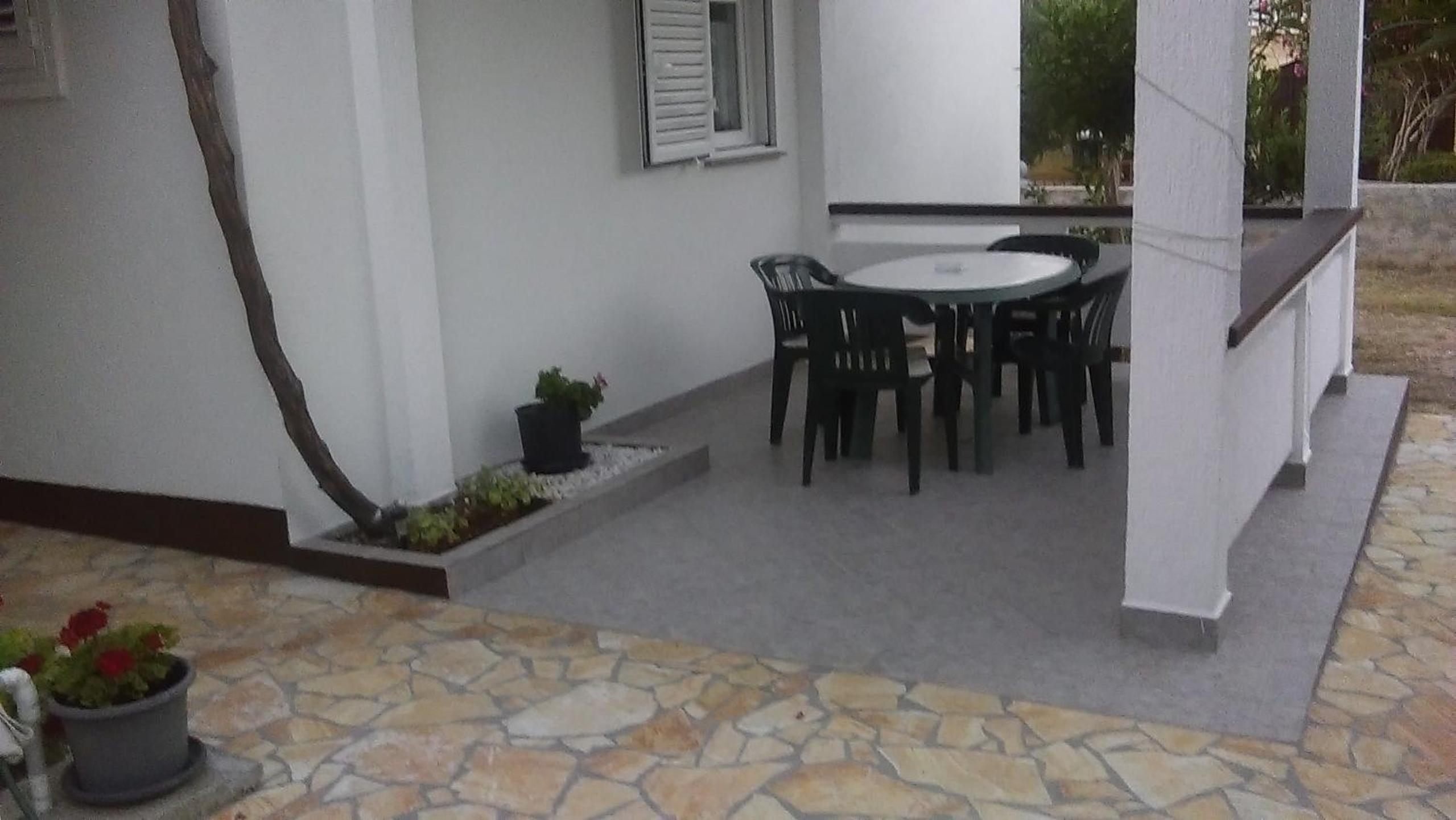 Apartmani Dokoza view 2