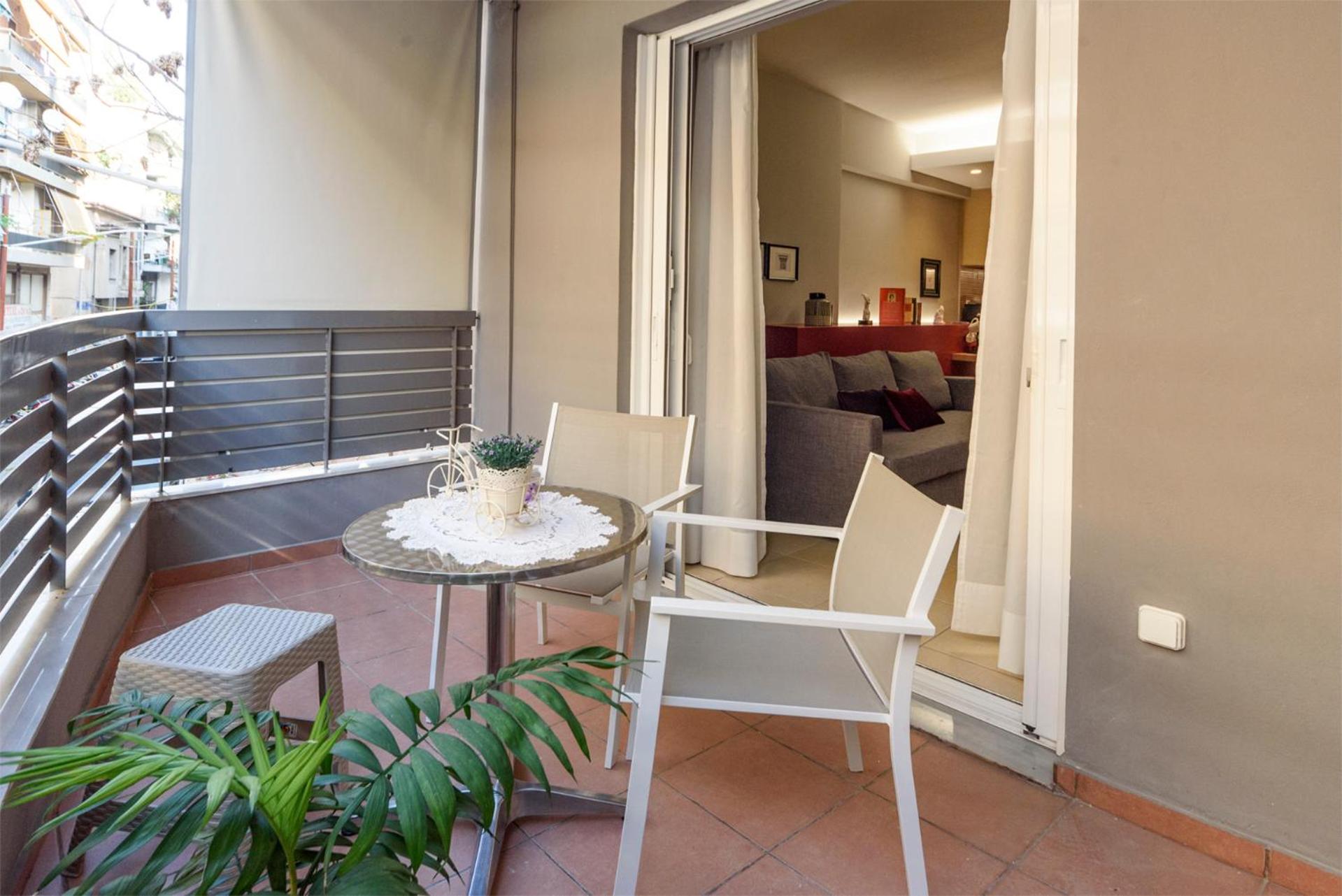 M&D Luxury Suites in central Athens