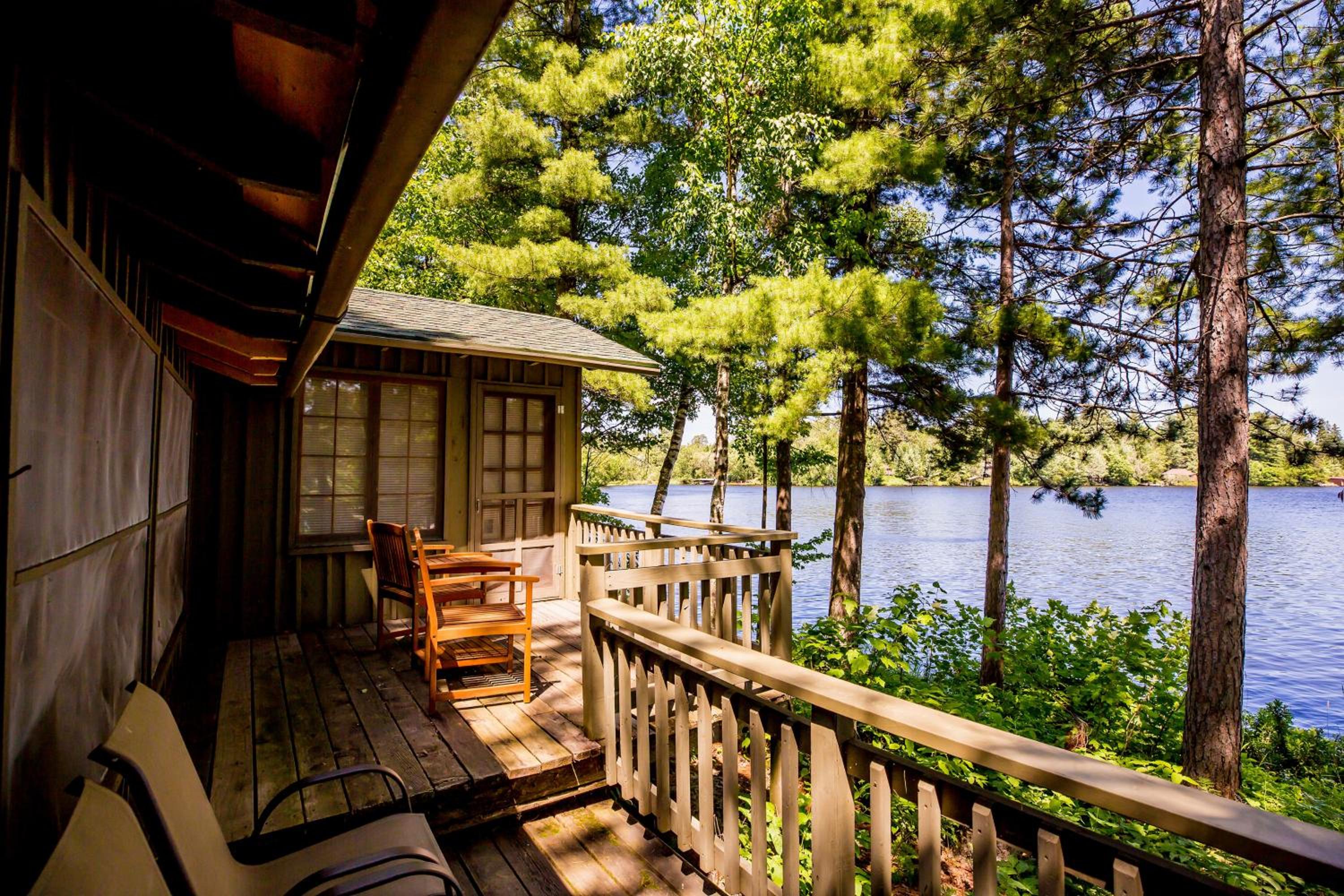 Ludlow's Island Resort