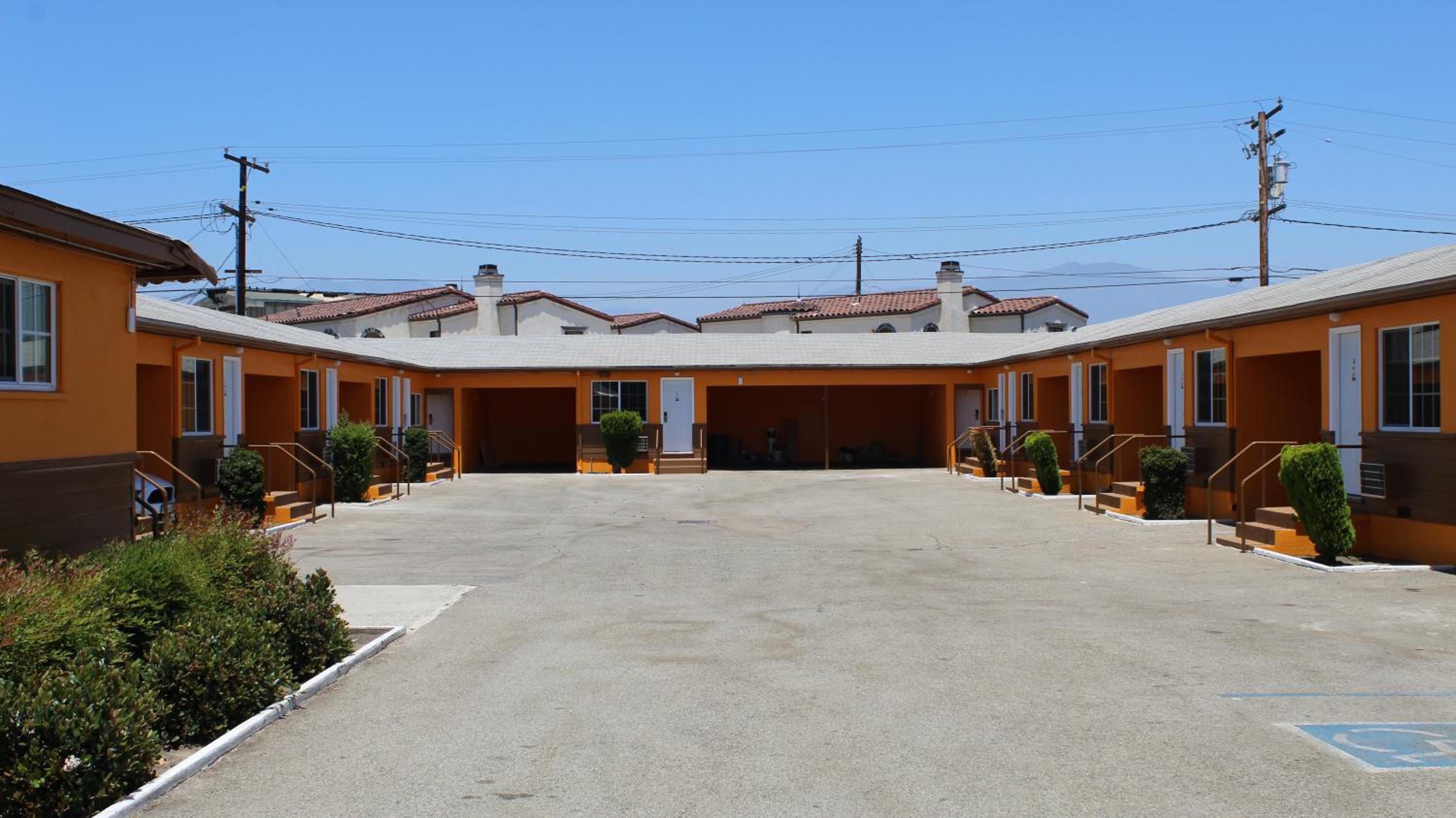 Aristocrat Motel - Property Image 4