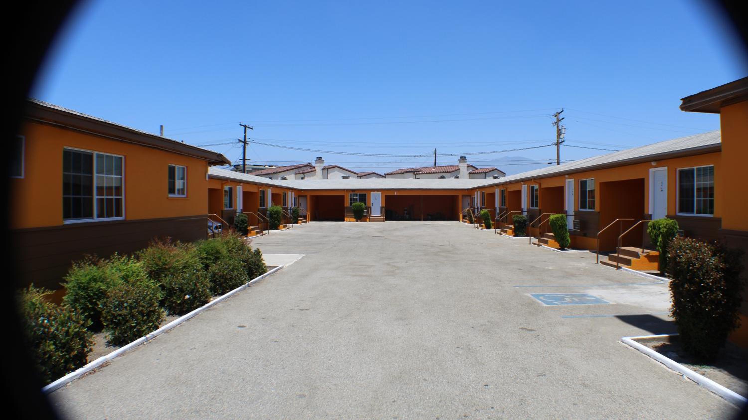 Aristocrat Motel - Property Image 2