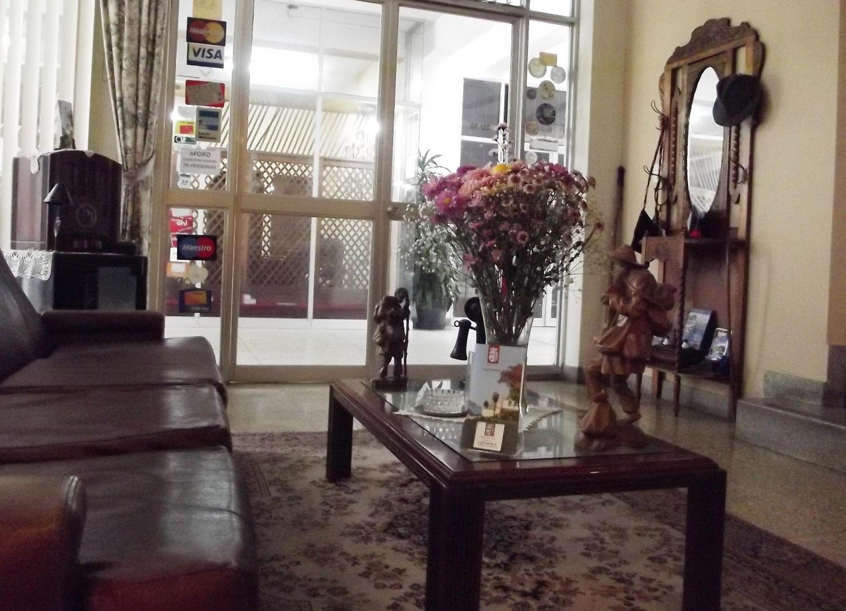 Hostal Gemina view 5