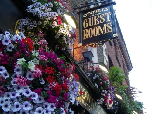 O'Neills Victorian Pub & Townhouse