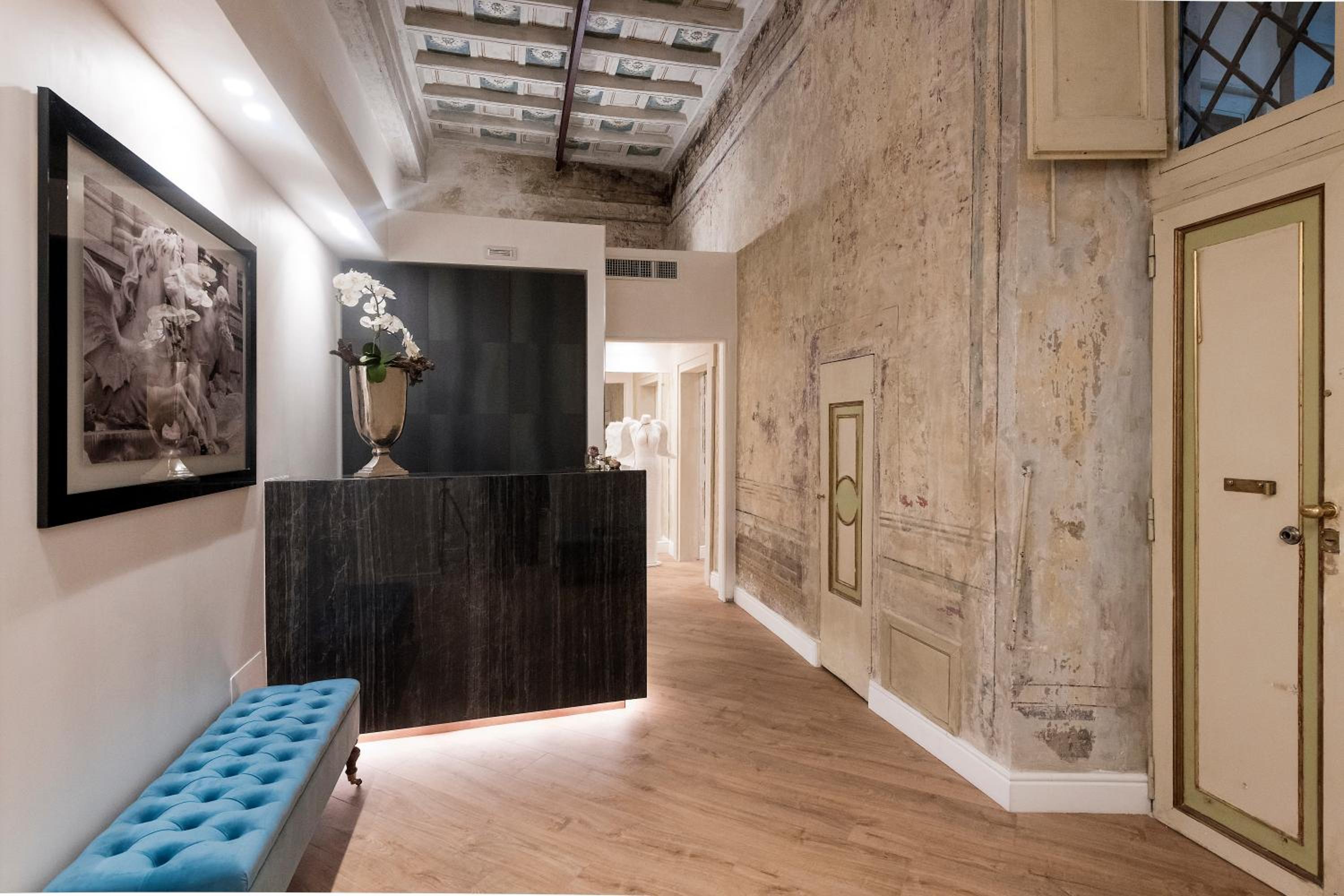 Hotel Navona Style - Image 1