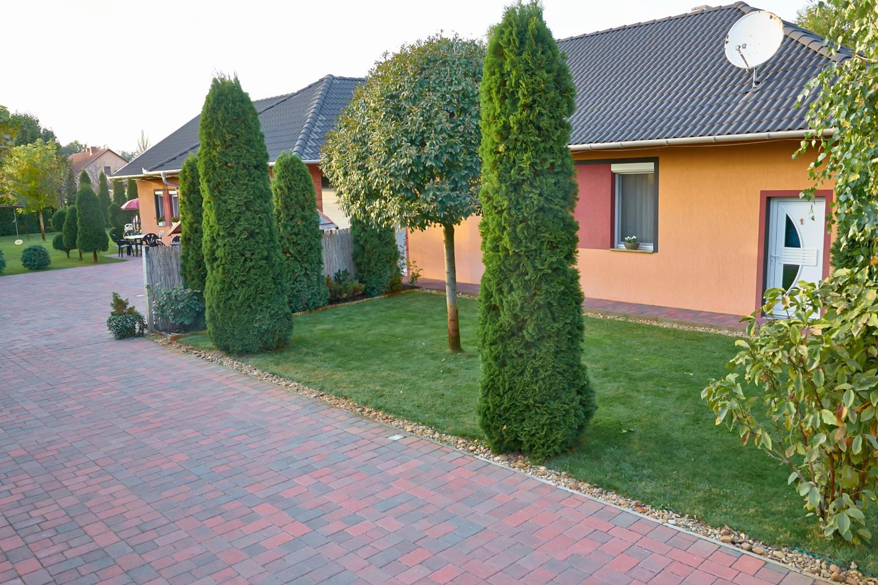 Photo 32