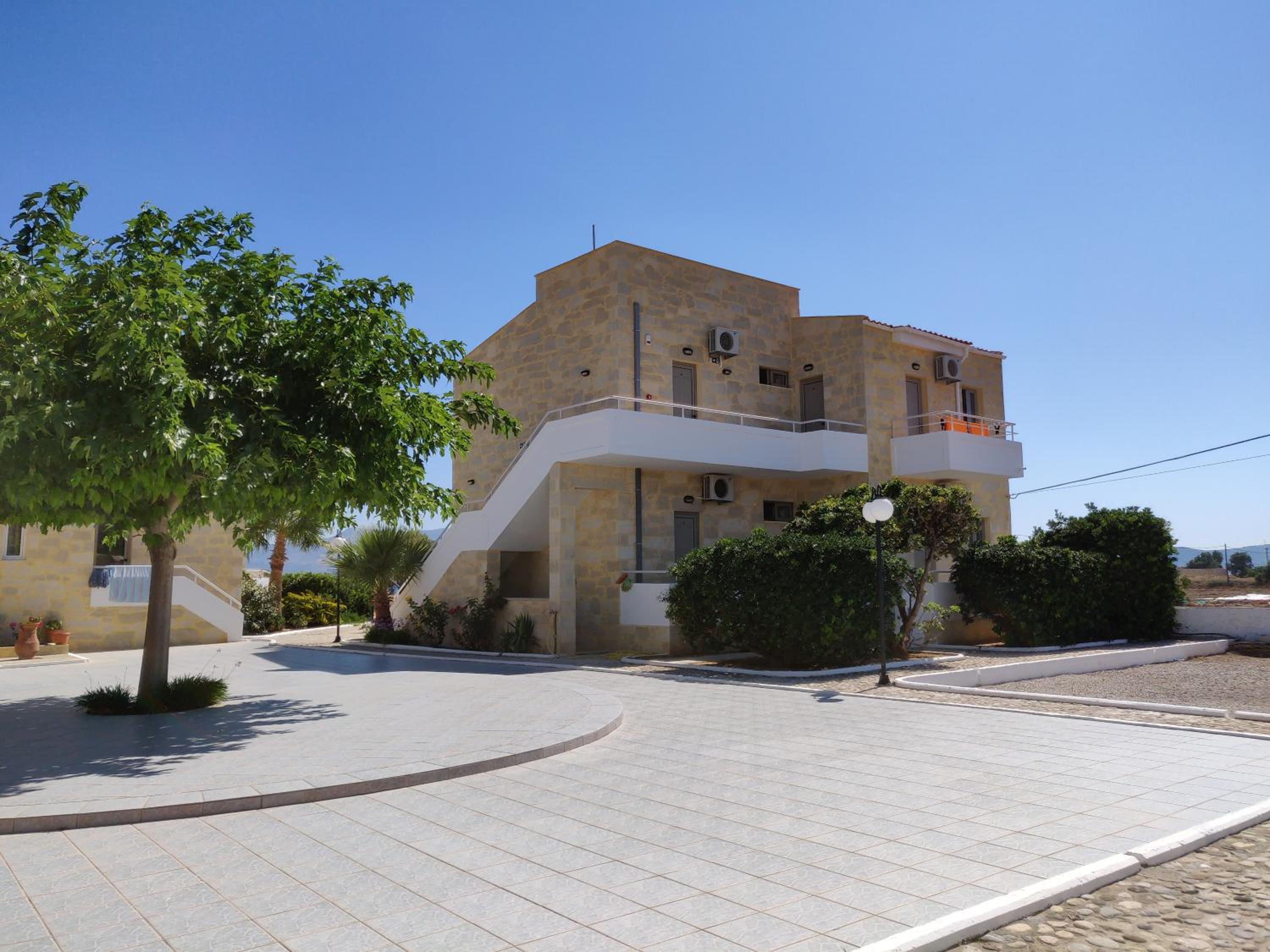 Photo 20