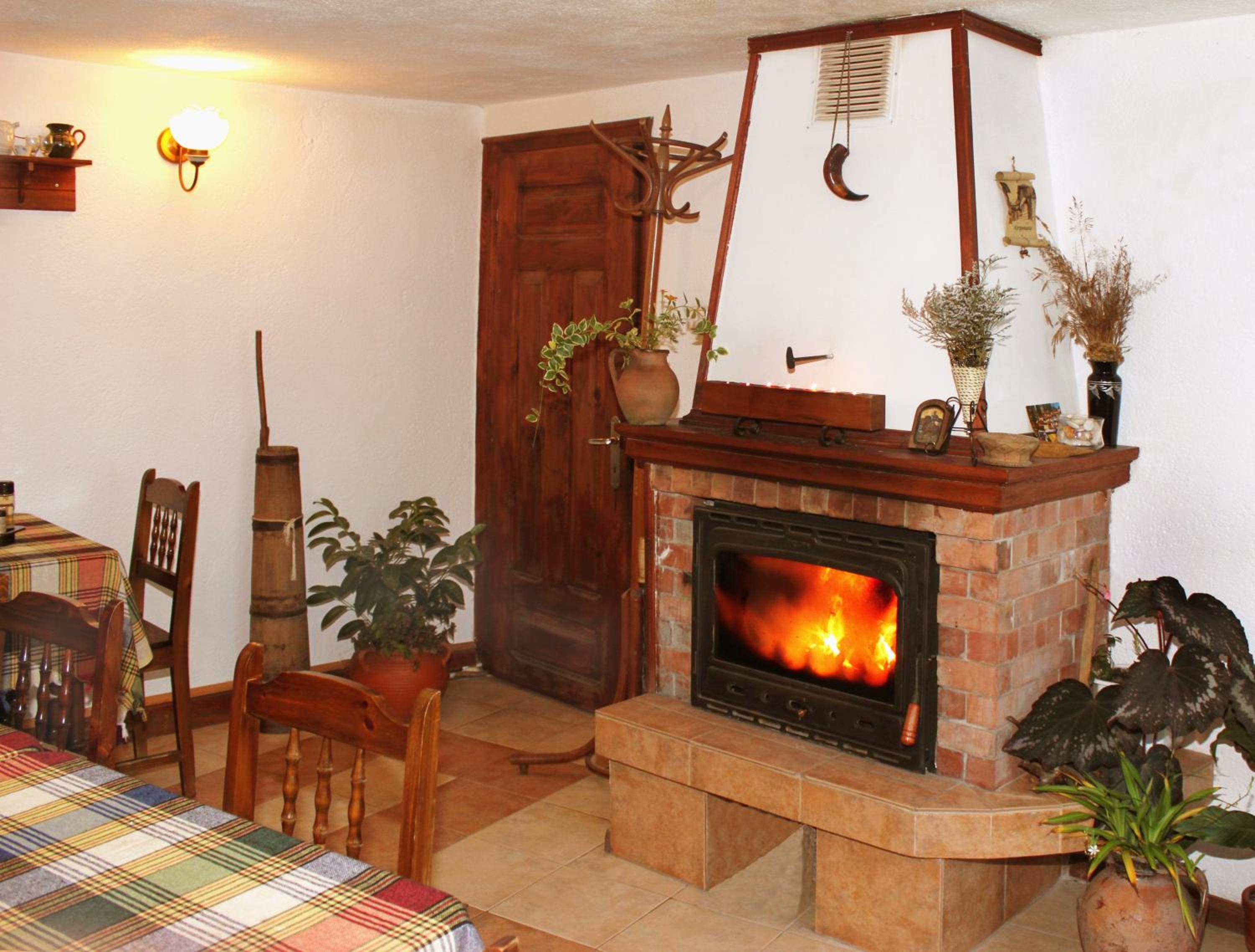 Nenchova Guest House