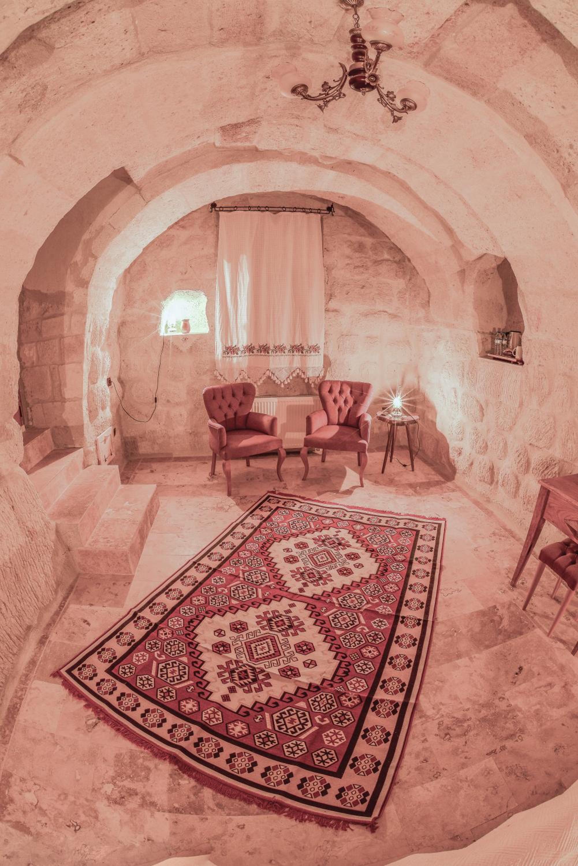 Mosaic Cave Hotel - Image 48