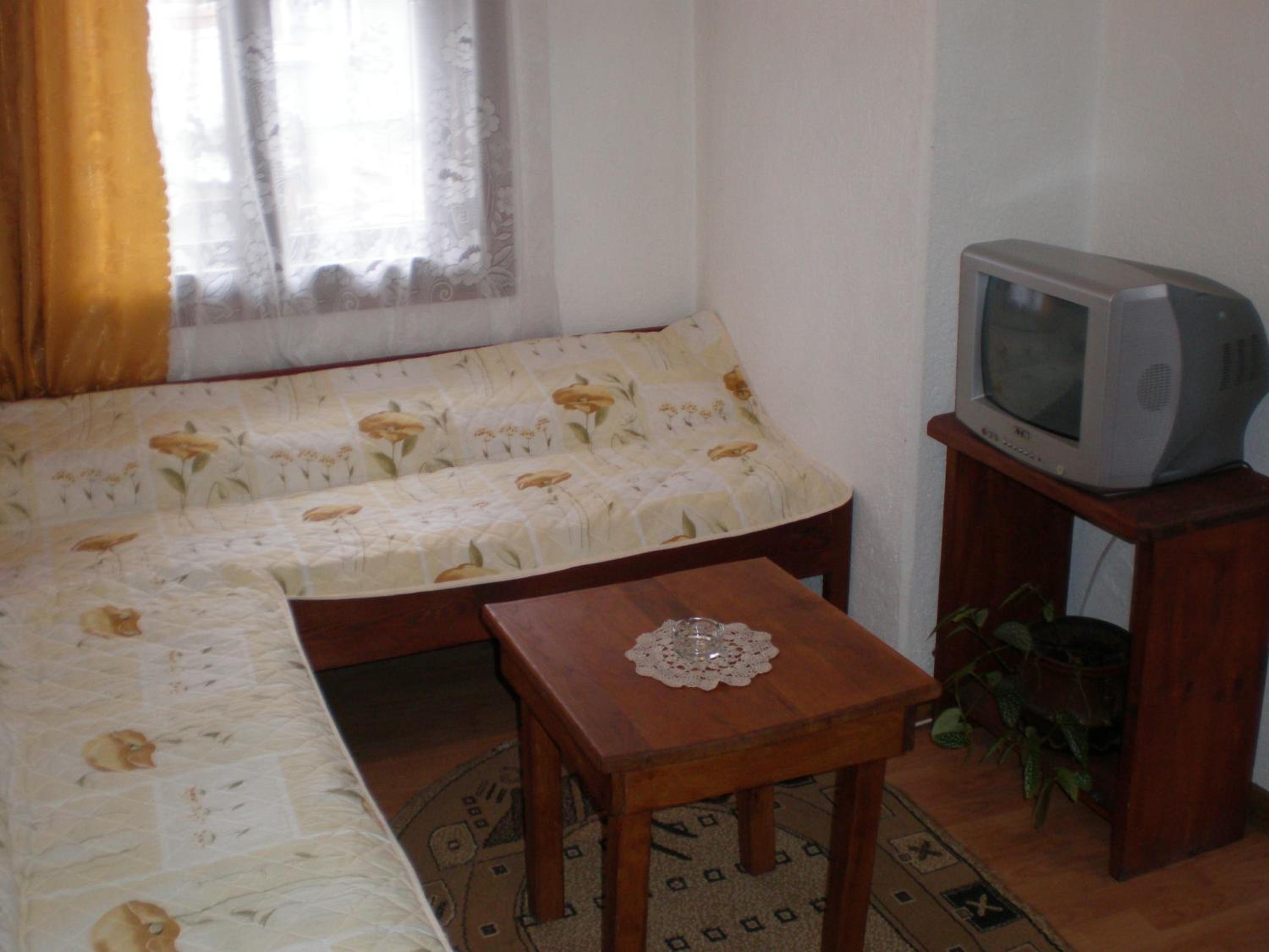 Nenchova Guest House