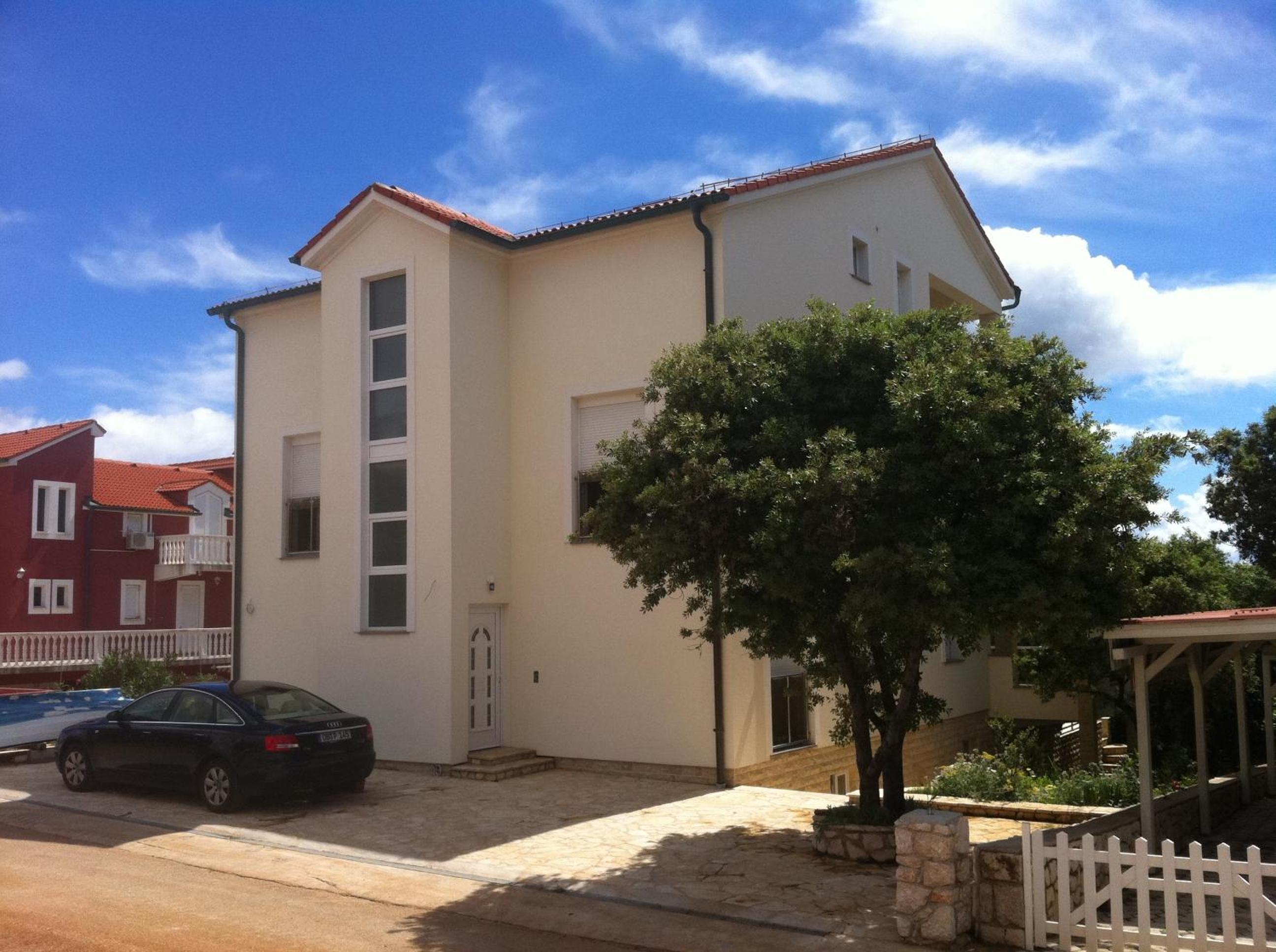 Apartments Sanmar