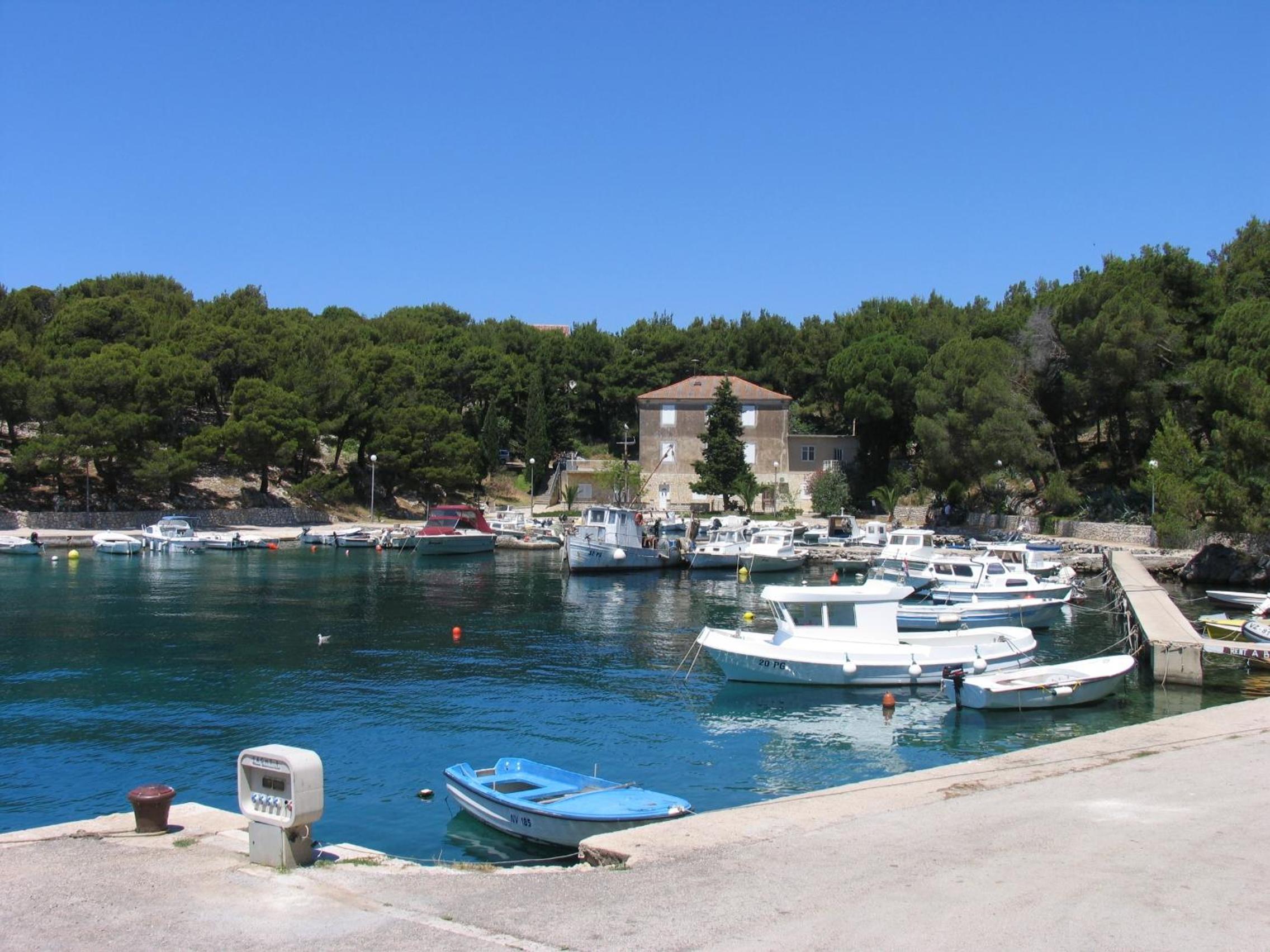 Apartments Sanmar