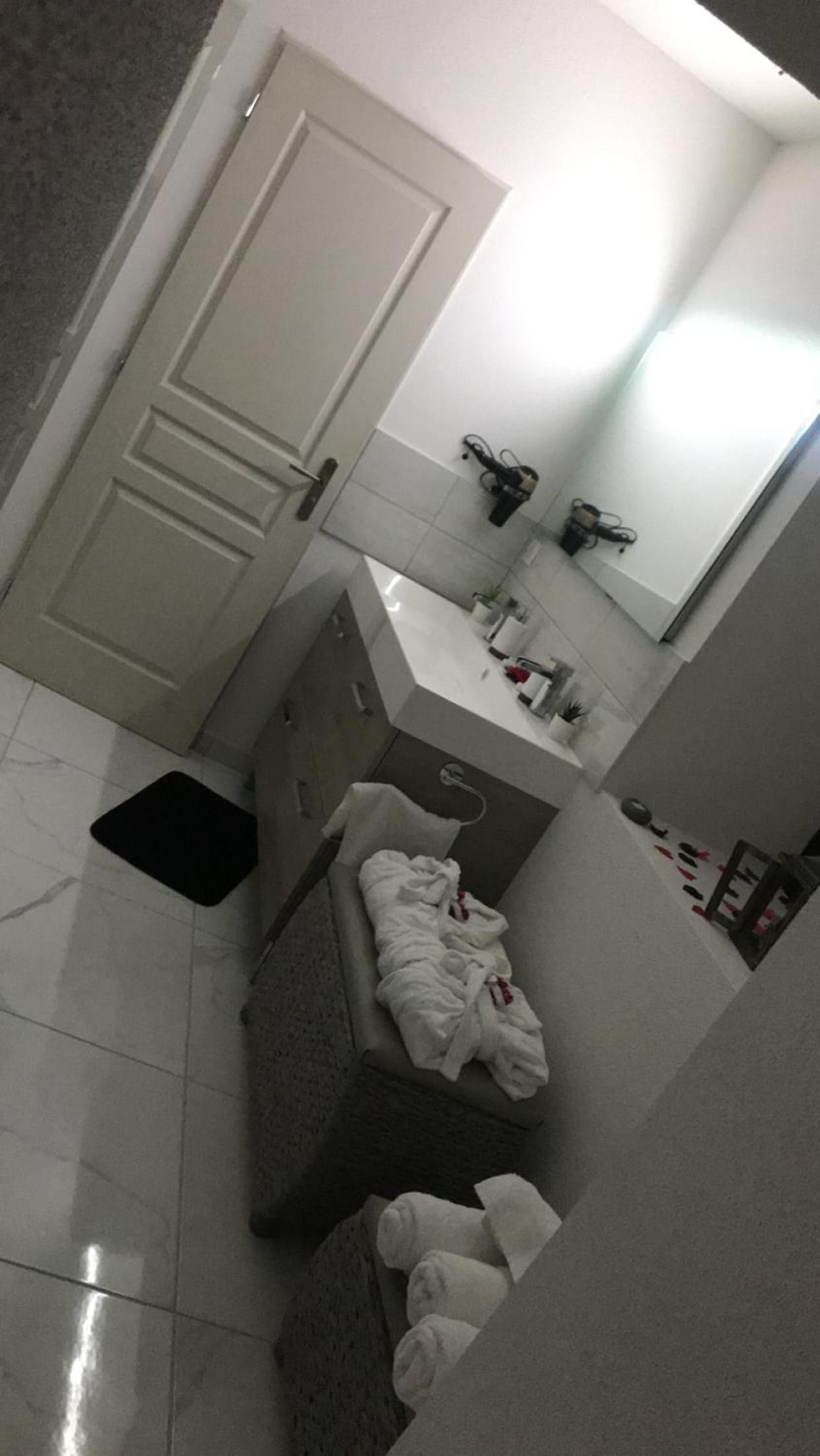Dreamspa view 3
