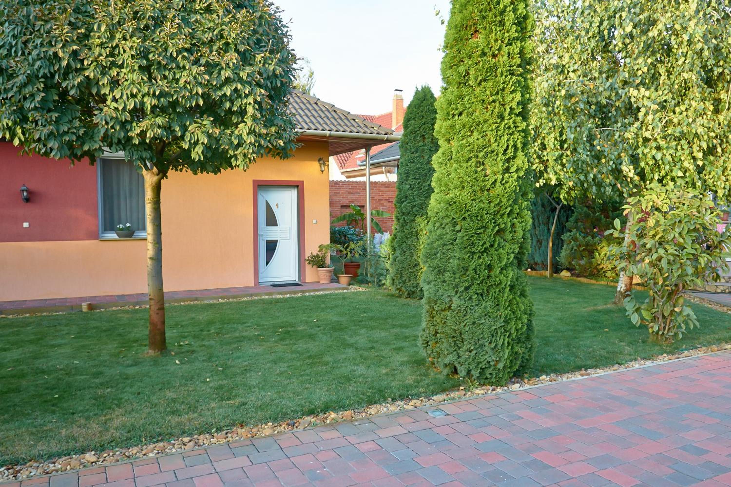 Photo 26