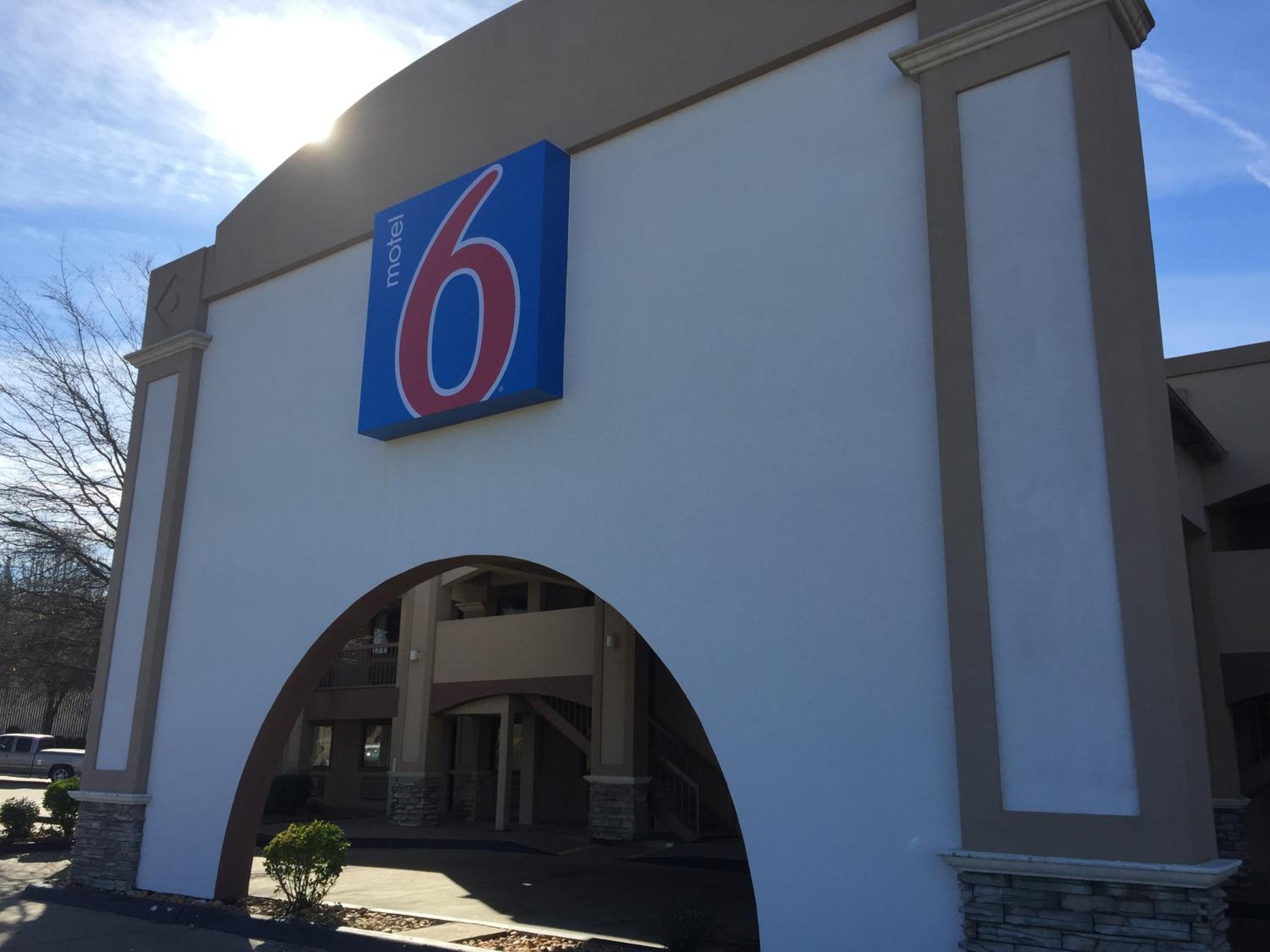 Hotel Motel 6-Little Rock, AR - Airport - Image 1