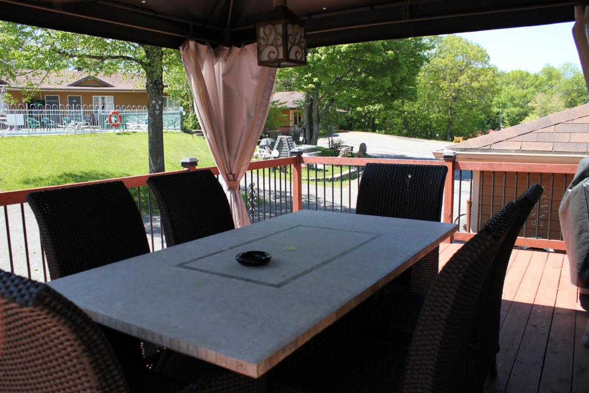 outdoor BBQ area