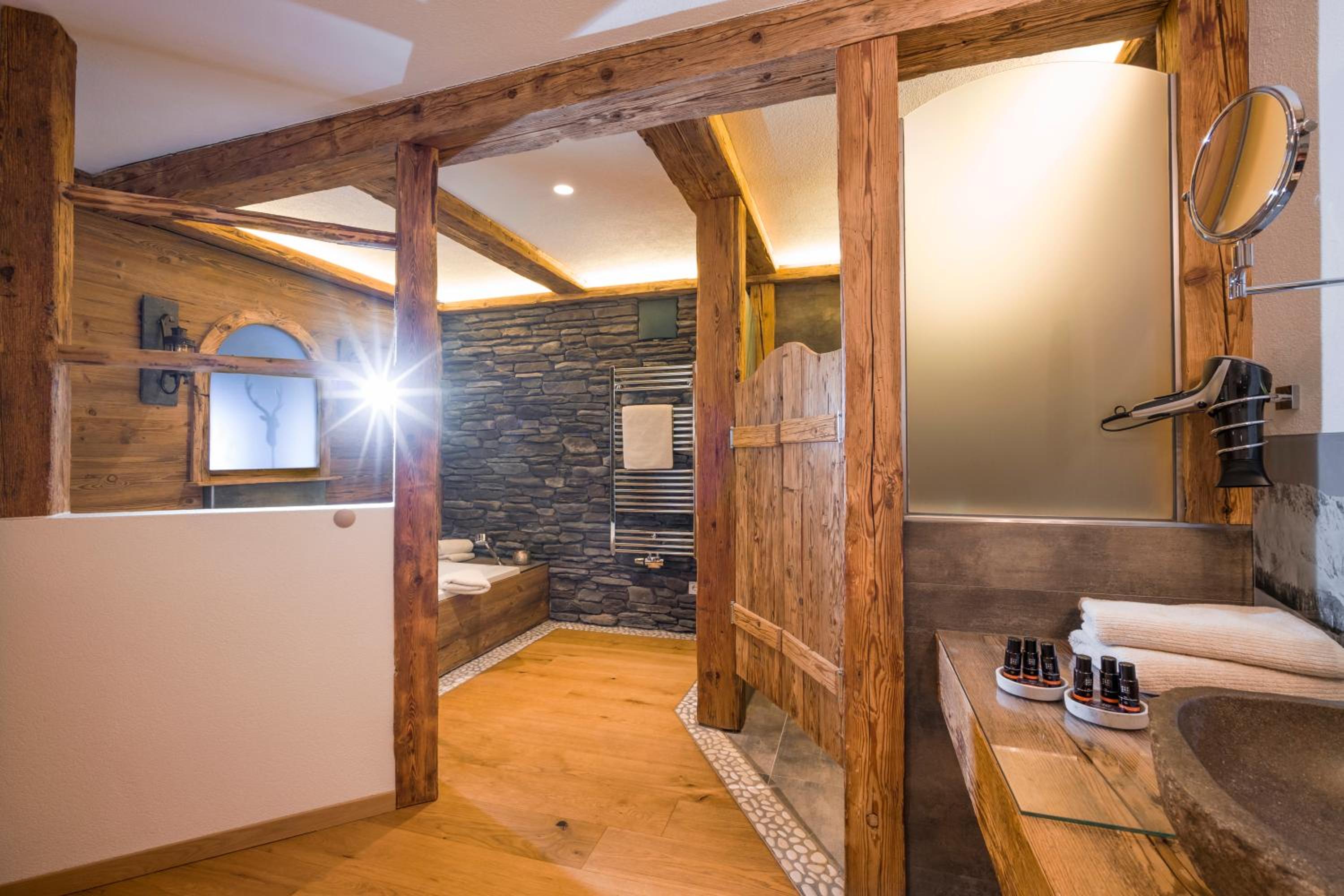 Luxus Ferienwohnung Almhütte