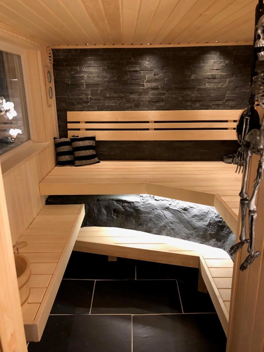 Lovely studio apartment seaview & private sauna view 4