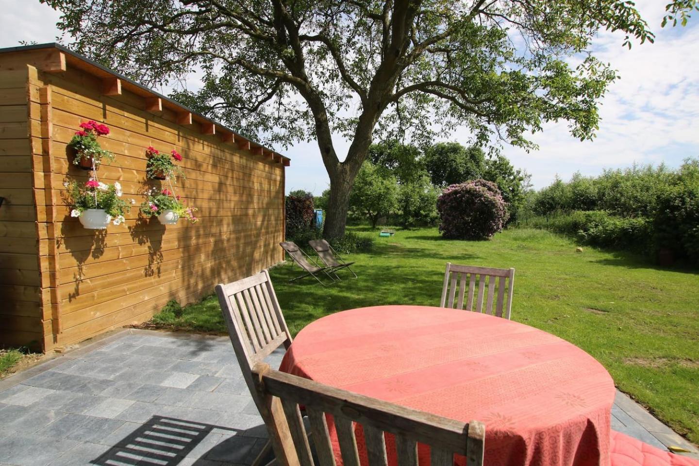 Studio confortable à la campagne et proche de la ville view 2