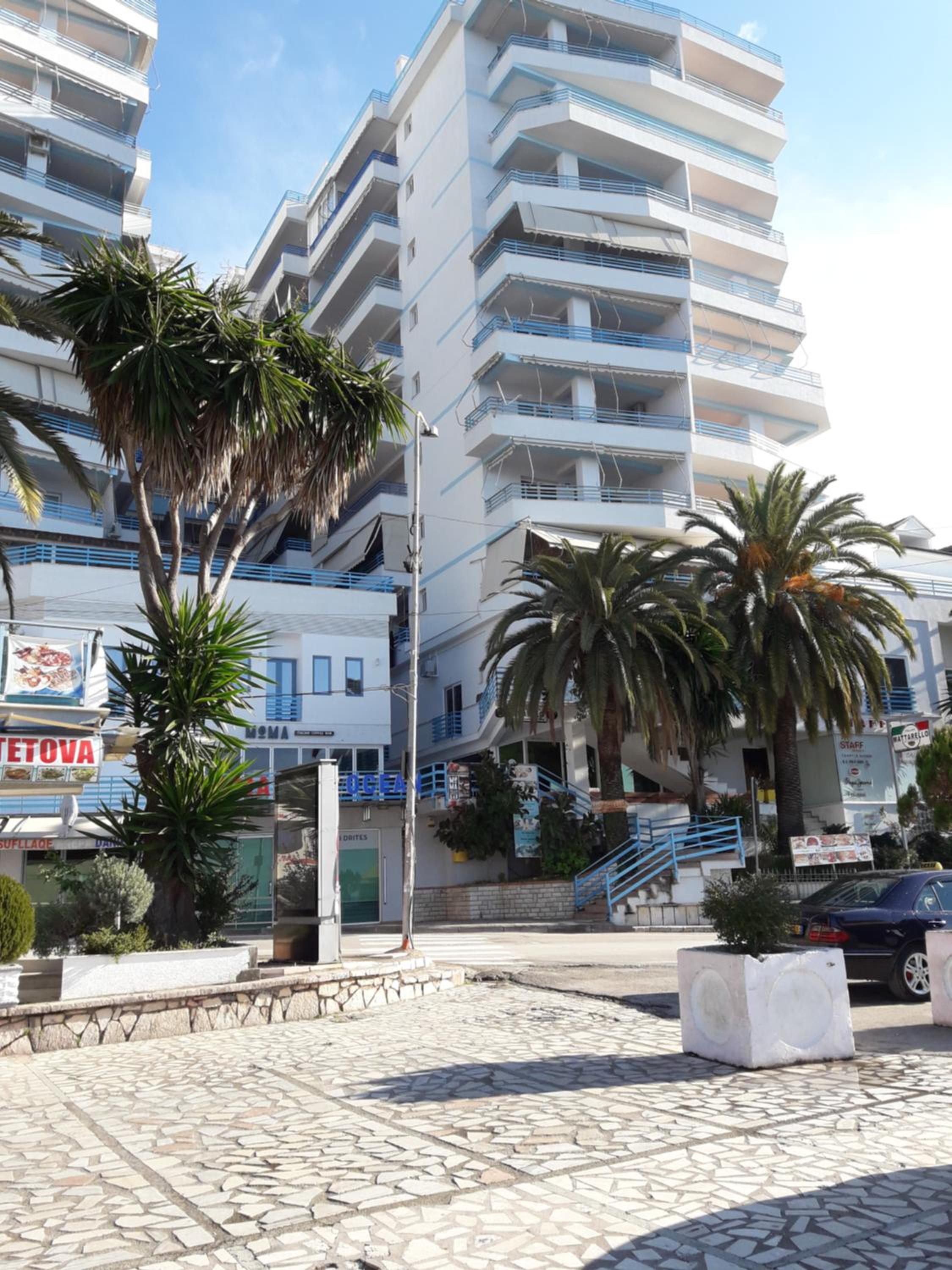 Meni's family apartament