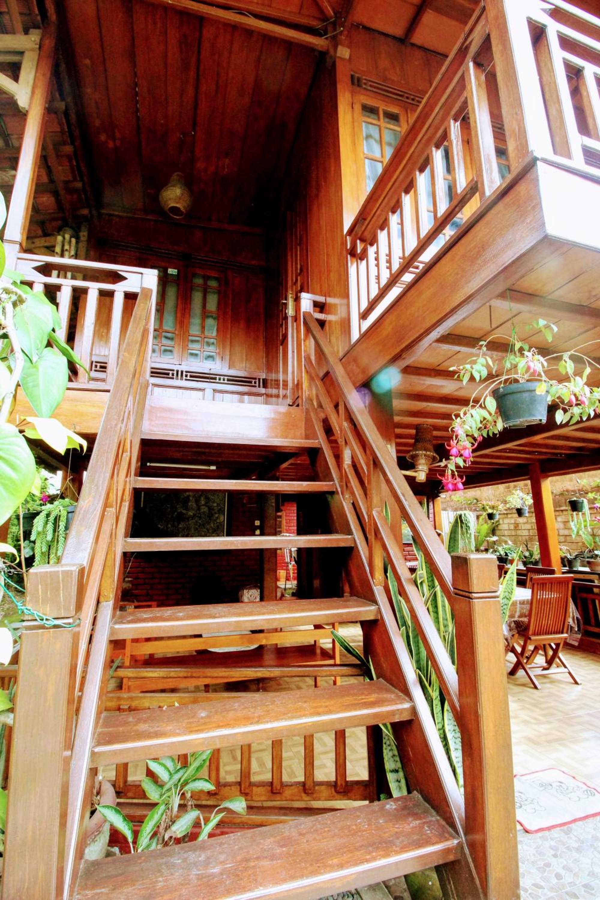 Oemah Kajoe Lembang view 5