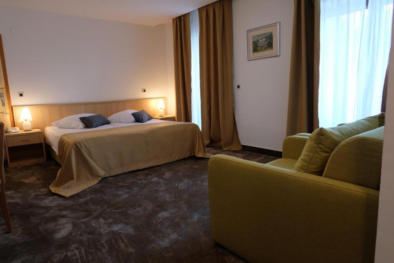 Hotel Flores - Property Image 58