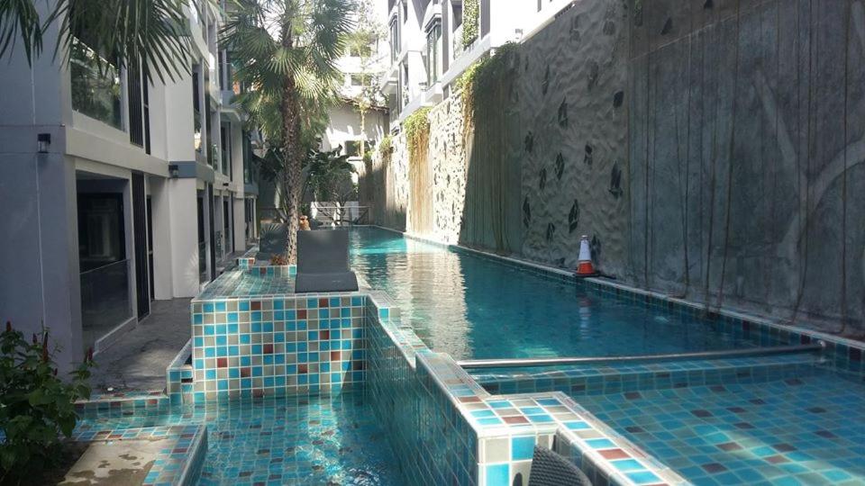 Tropical Garden