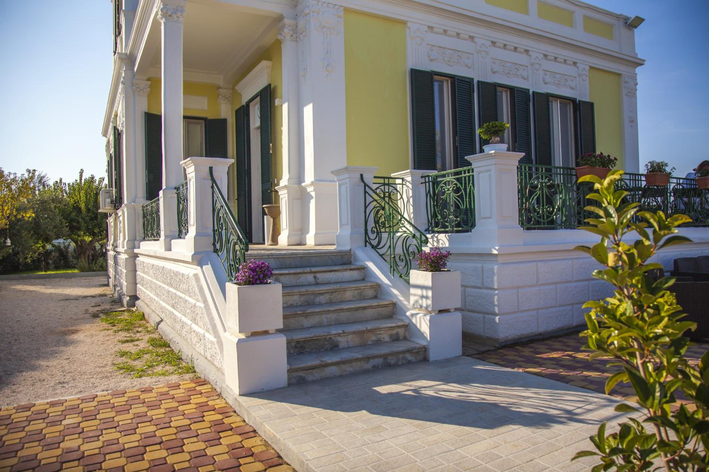 Hotel VILLA ADELAIDE SUITE & ROOM