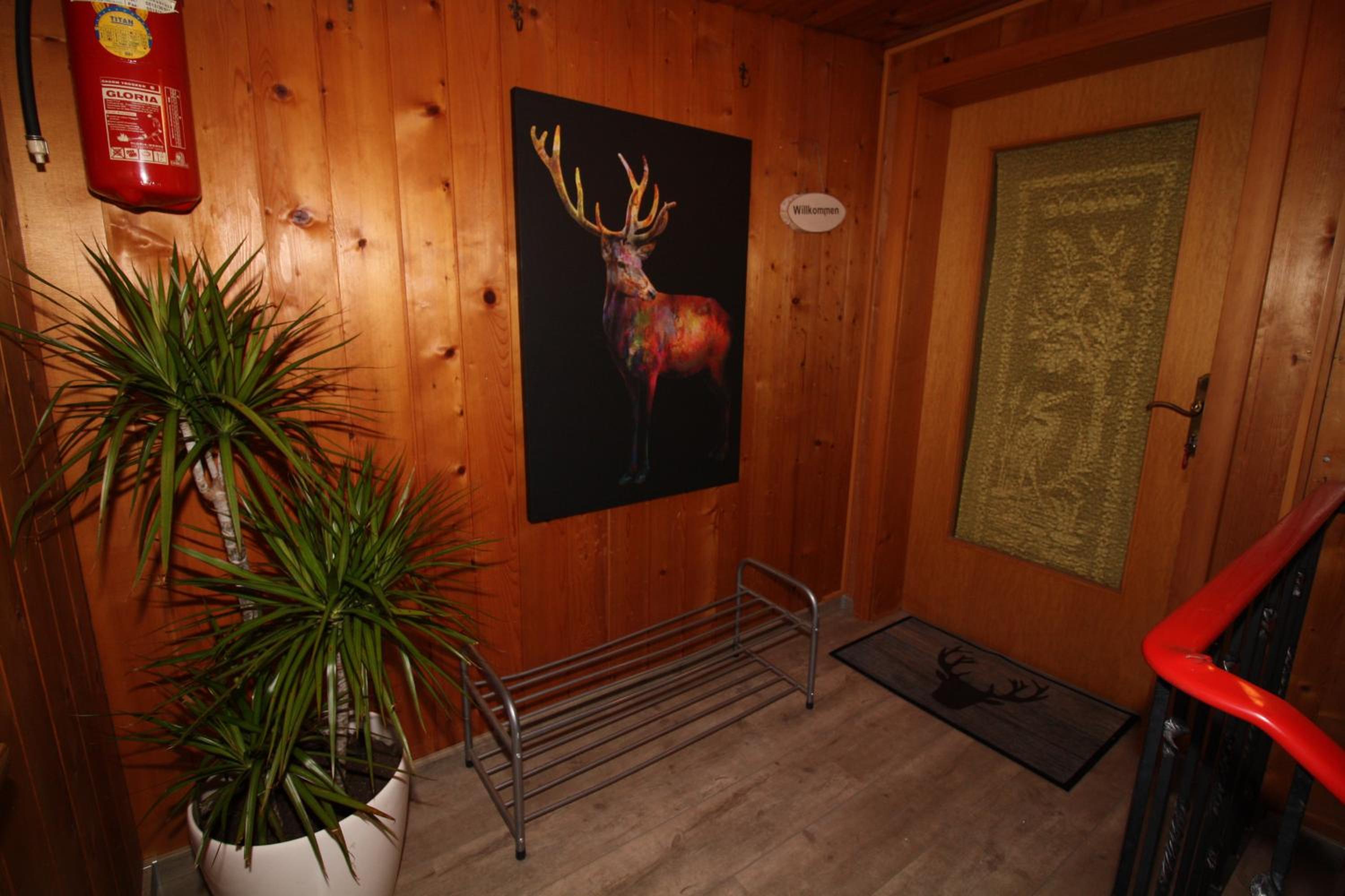 Haus Tisch