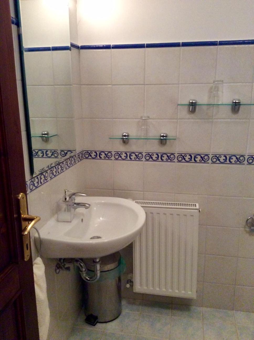 Photo 37