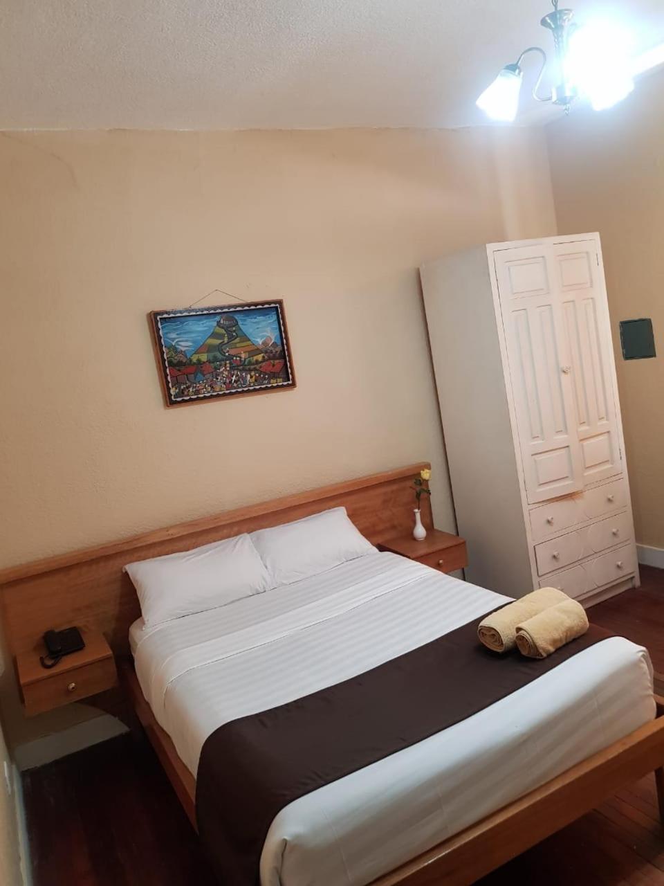 Hostal Loro Verde