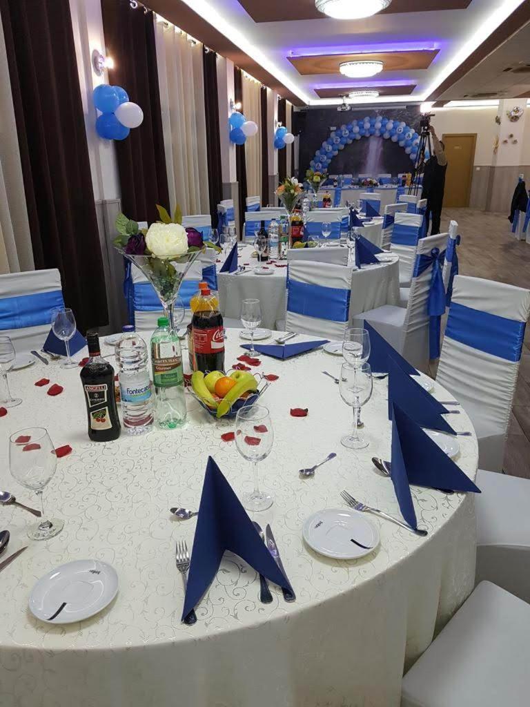 meeting & event spaces
