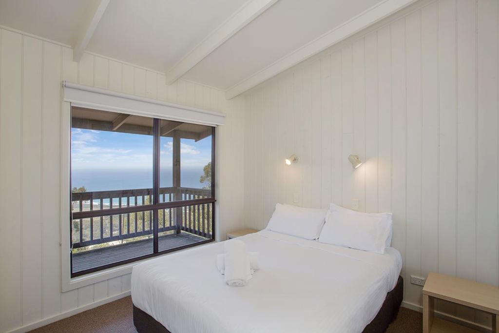 Beacon Point Ocean View Villas
