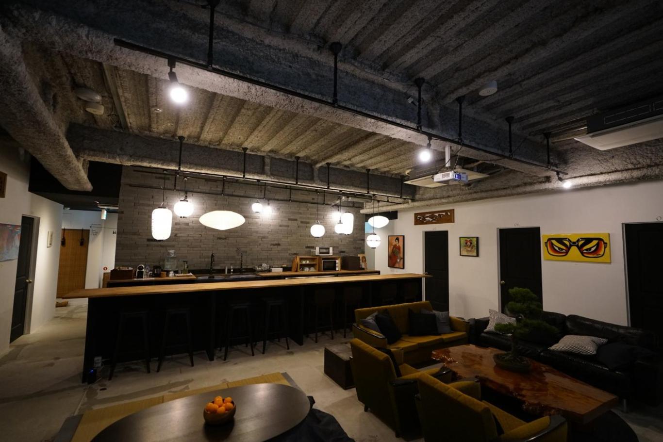 lounge