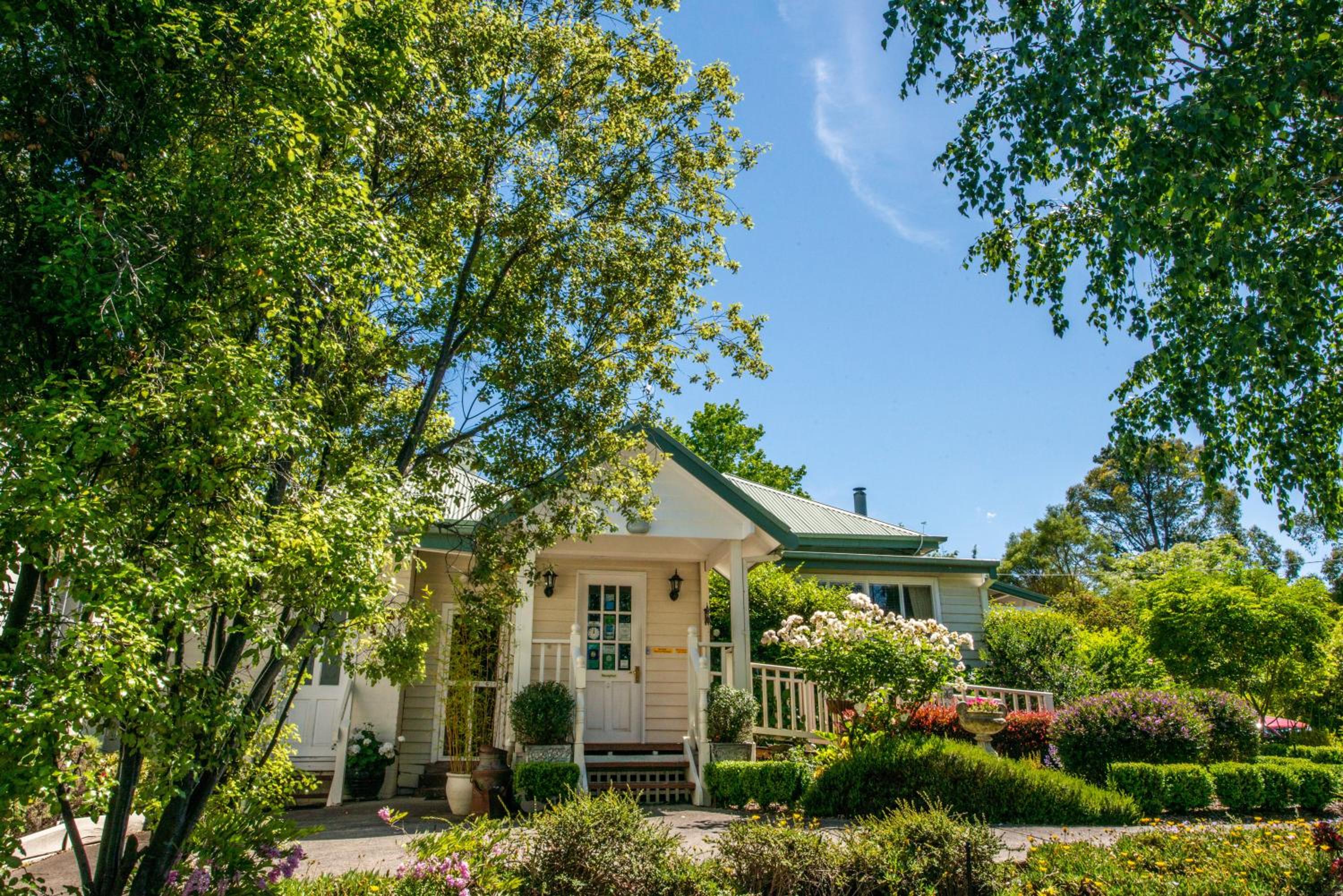 Yarra Gables